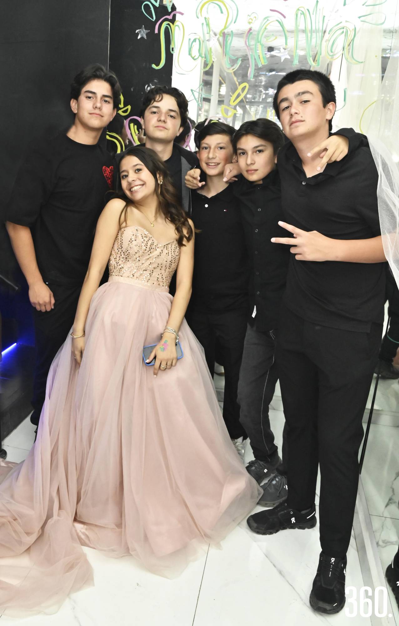 $!Mariana y sus amigos.