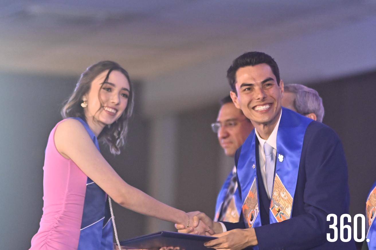$!EGRESAN ESTUDIANTES DEL TEC DE MONTERREY