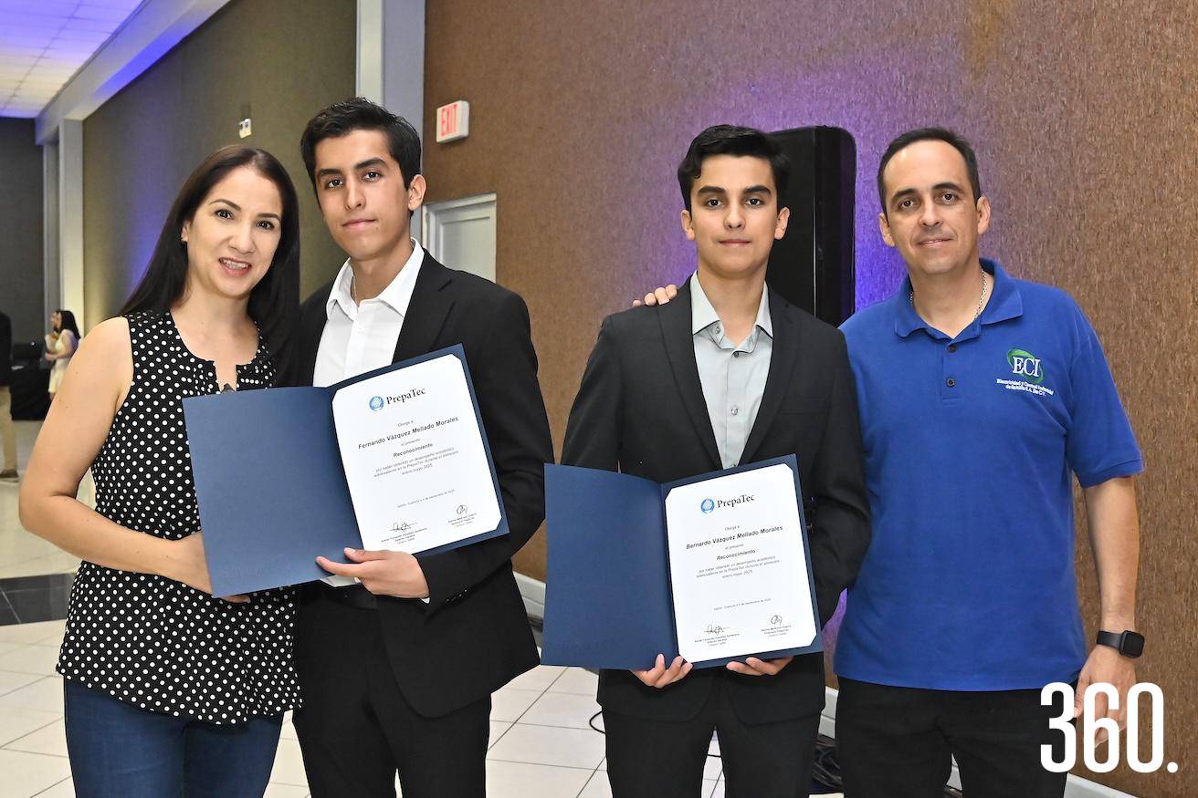 $!Paola Morales, Fernando, Bernardo y Fernando Vázquez.