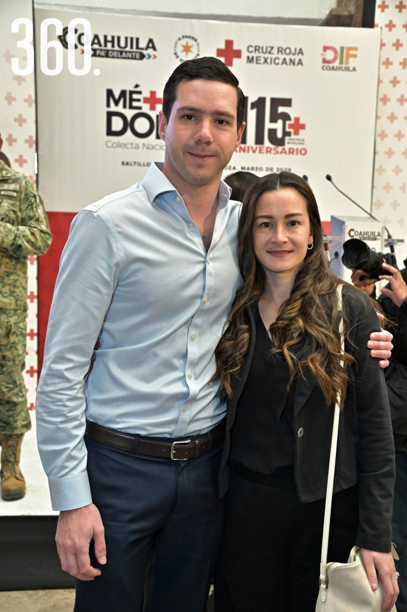 $!Sergio Pérez y Silvia López.