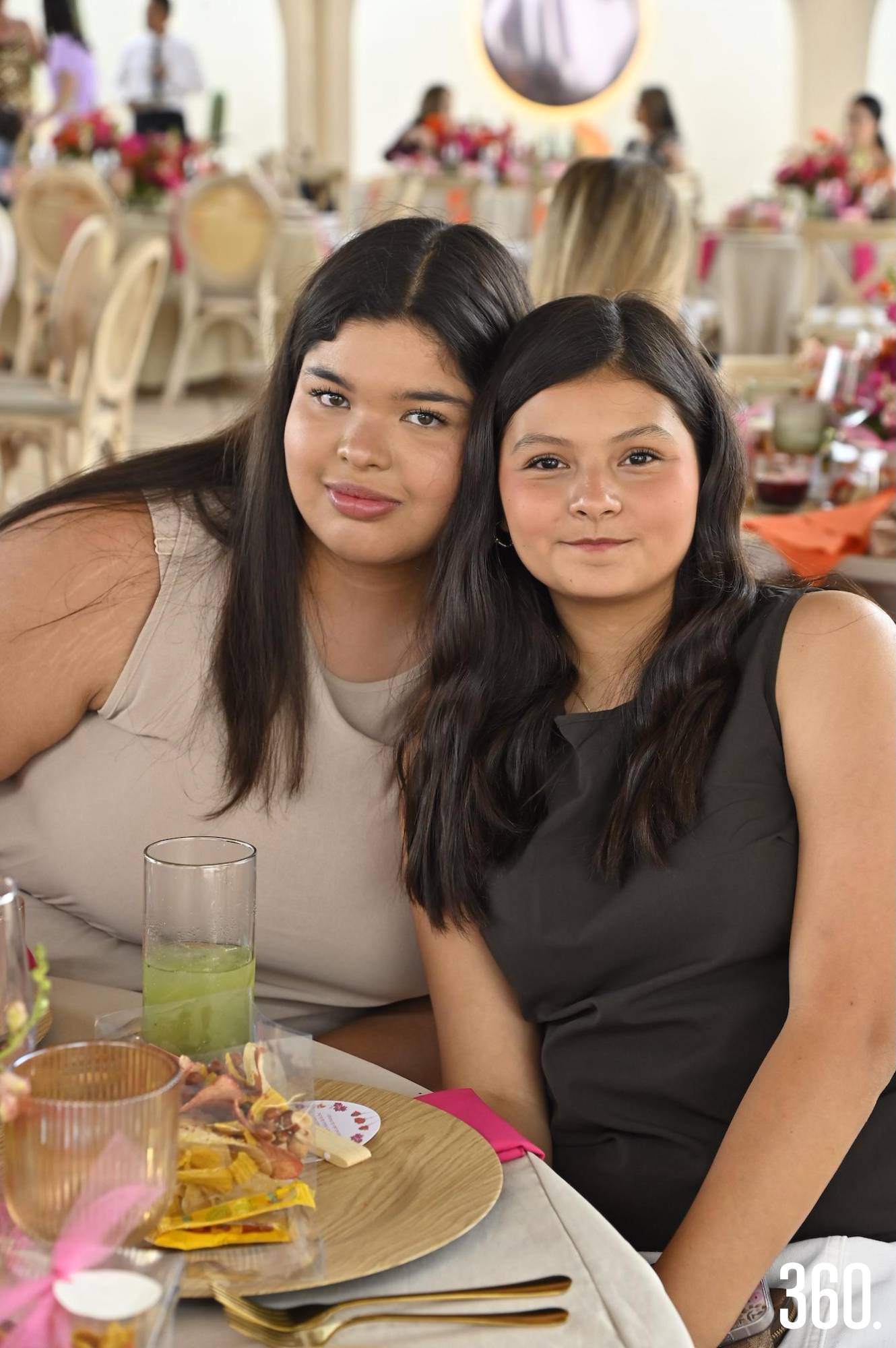 $!Bárbara del Angel y Daniela Posadas.