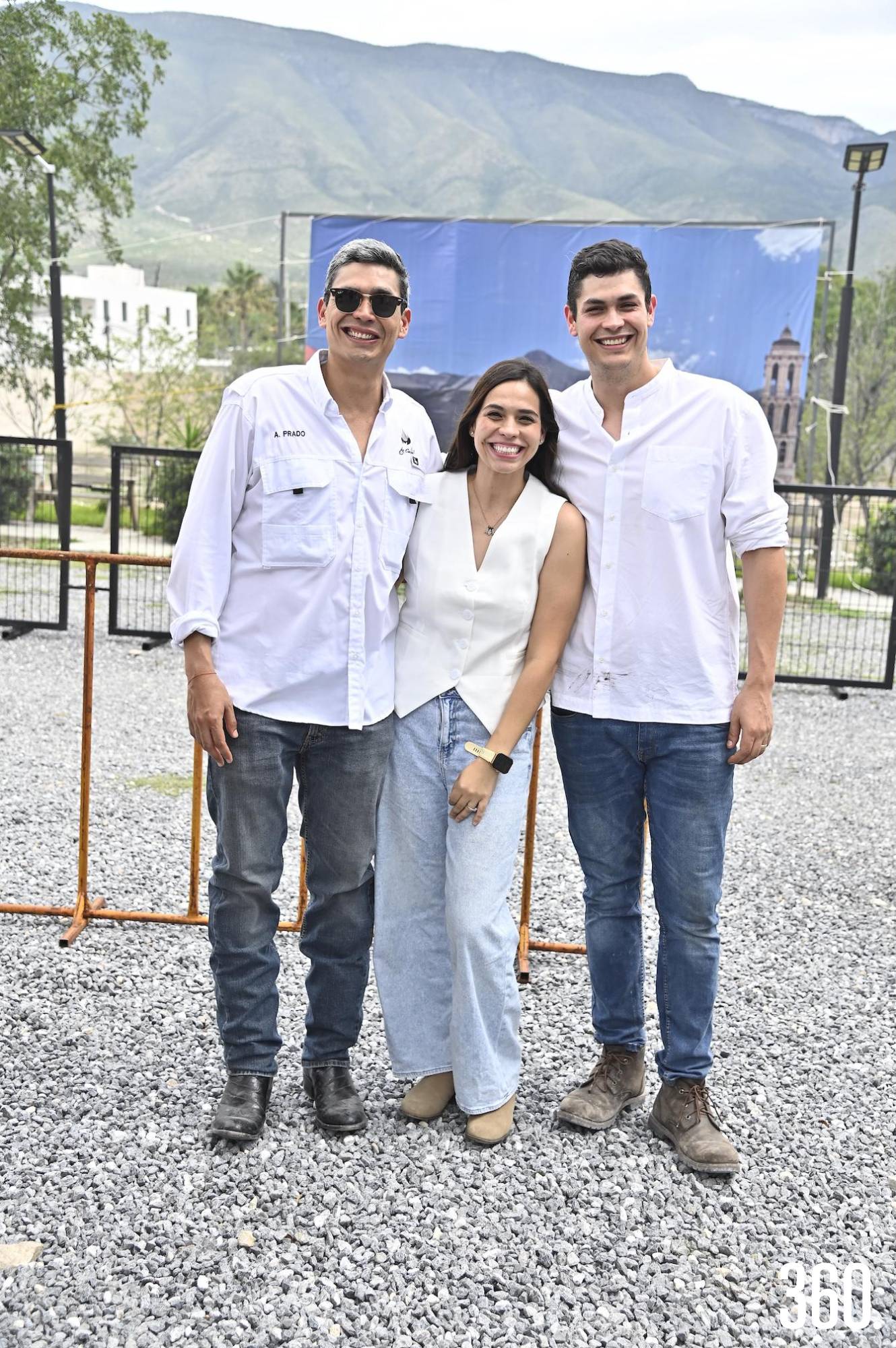 $!Armando, Ana Karen y Arturo Prado.