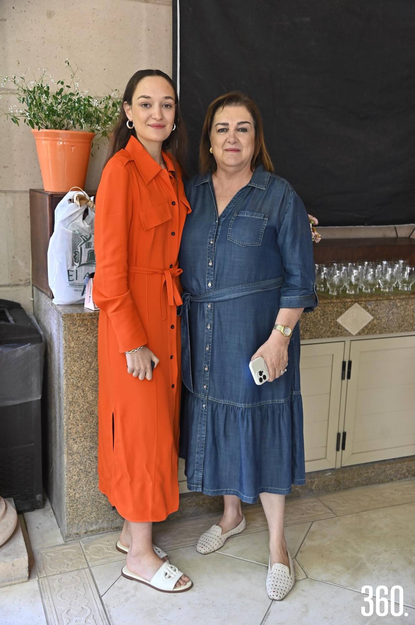 $!Paulina López y Raquel Torres.