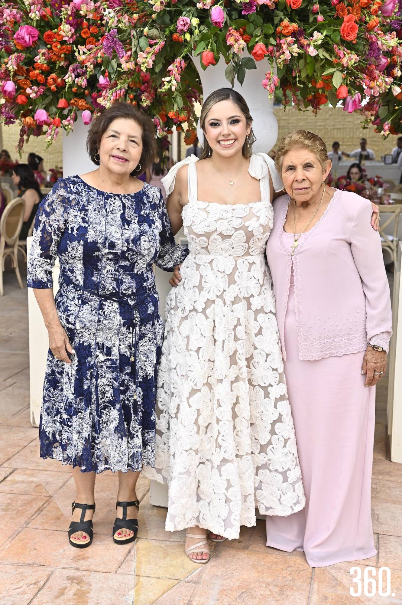 $!Dora Elia Cardona de Sánchez, Mariana y María Isabel Ruiz.