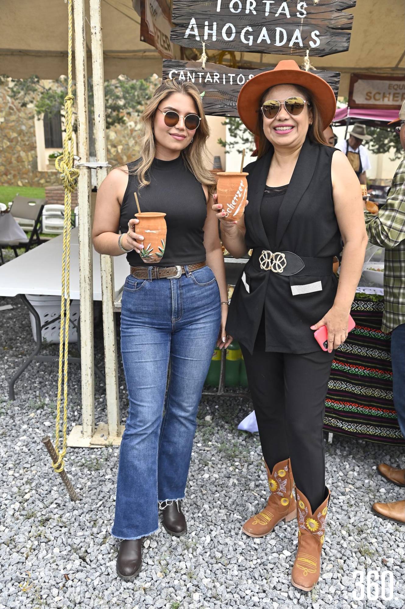 $!Ana Pumarejo y Fátima Licón.