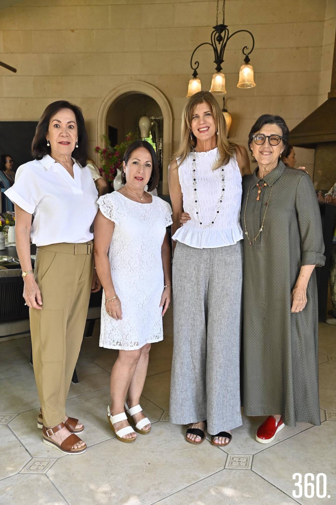 $!Laura Castilla, Betty Durón, Lourdes Villaseñor y Gaby Torres.