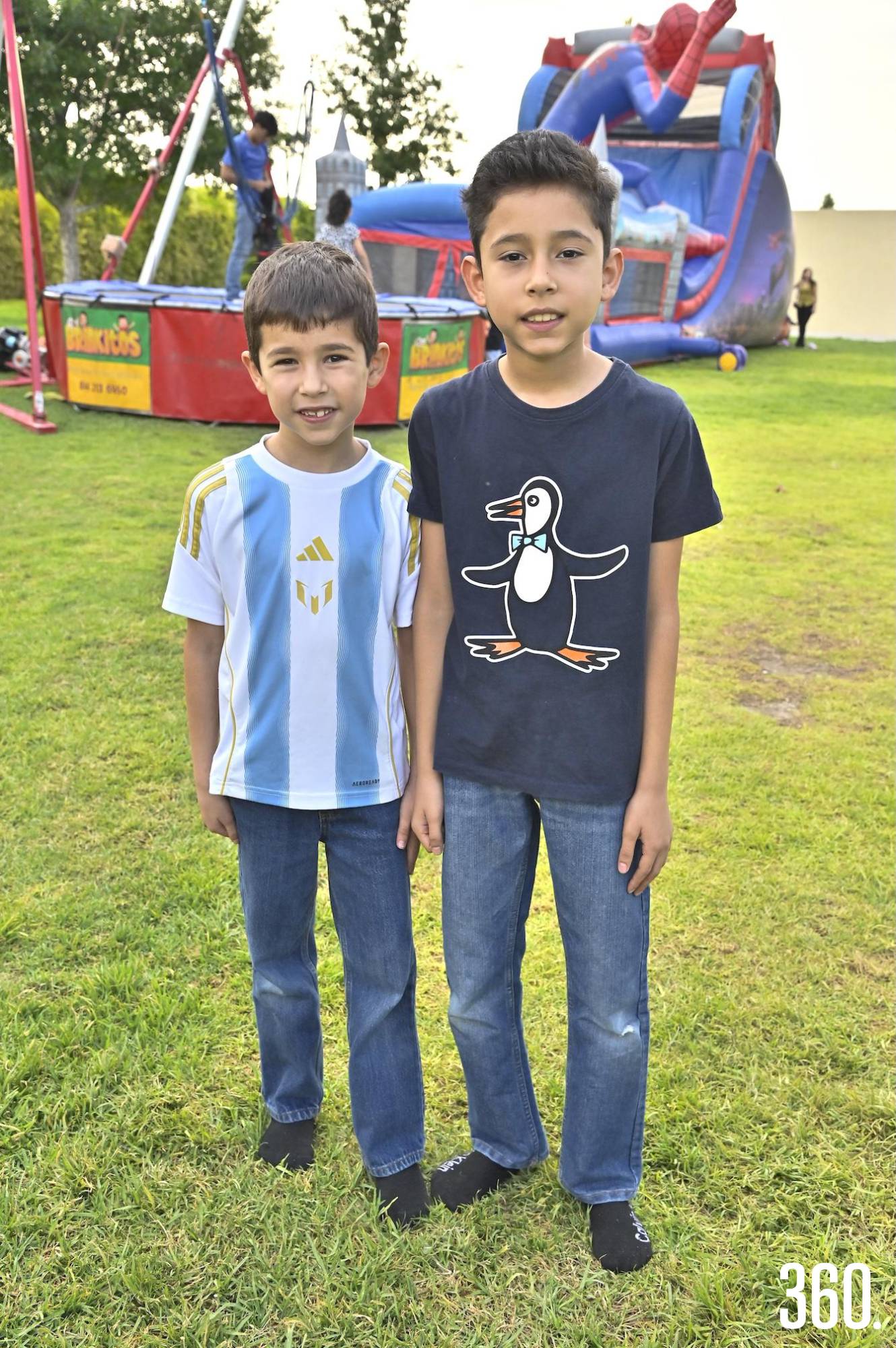 $!Diego Alonso y Edgar Emilio Montes.