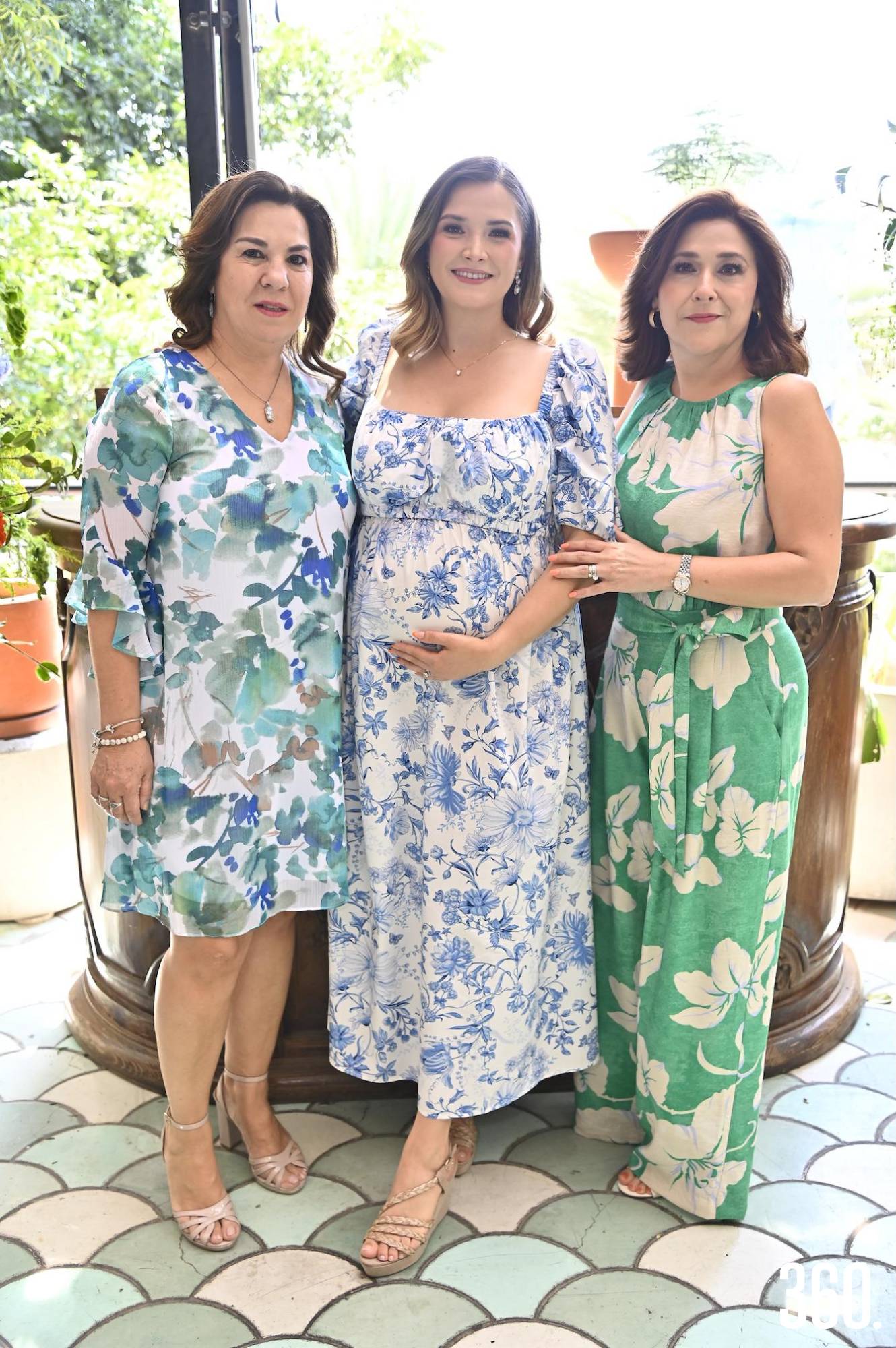 $!Ana Lucía con su suegra, Marisa Montemayor, y su mamá, Malú González.
