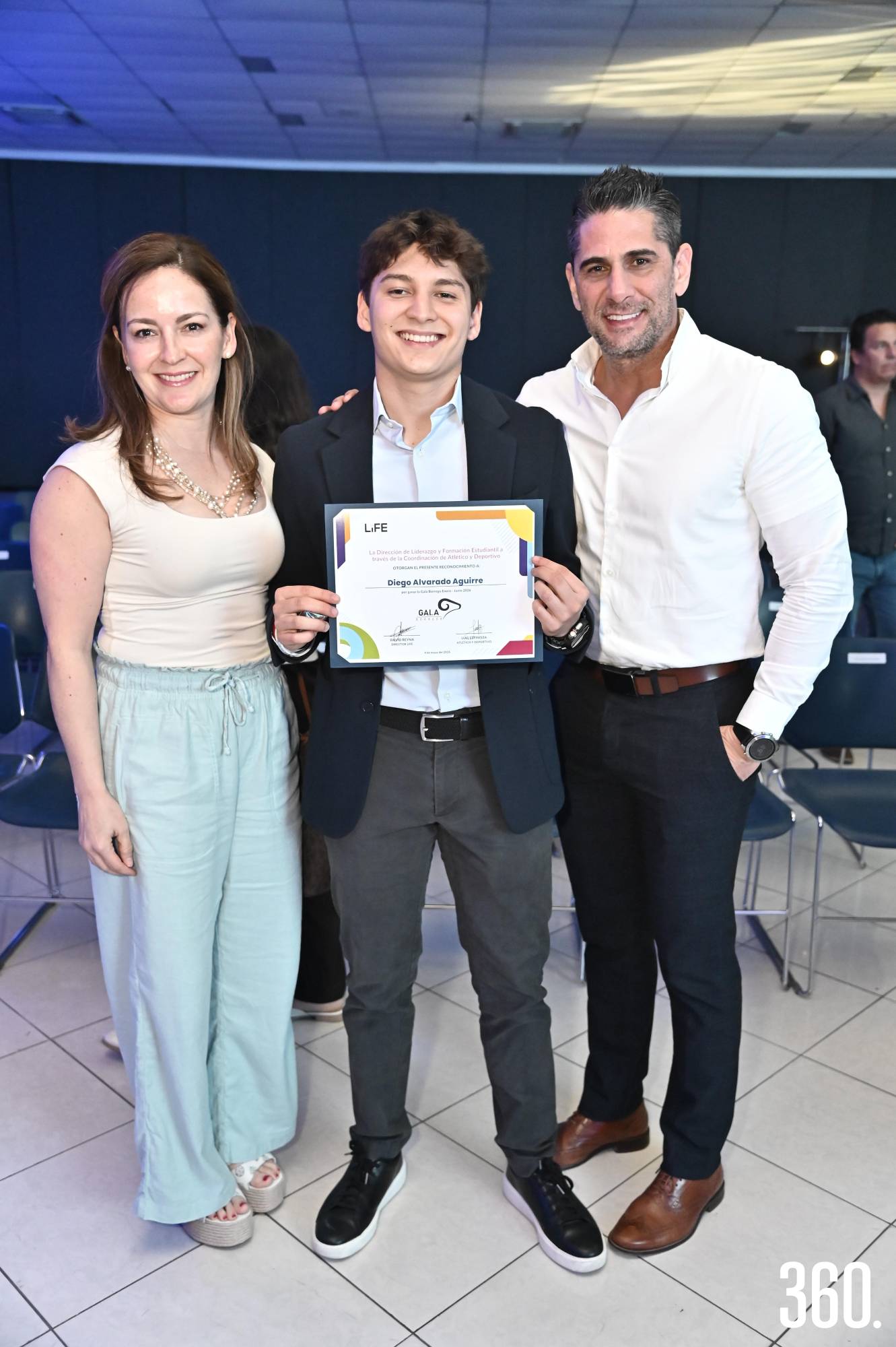 $!María José Aguirre, Diego y Juan Enrique Alvarado.