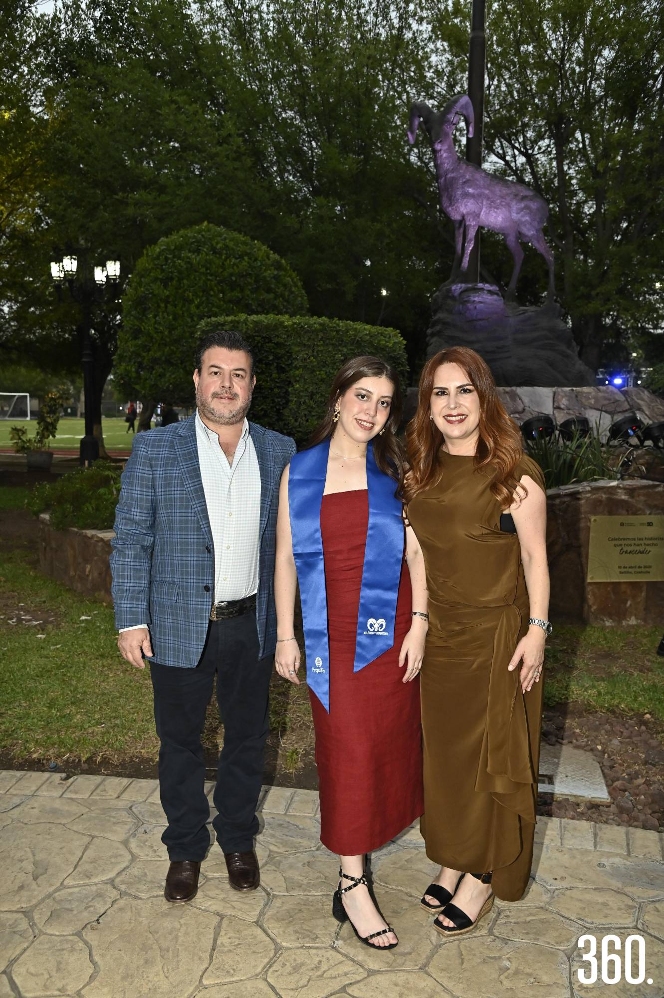 $!José Ramón, Greta y Arely Cortez.