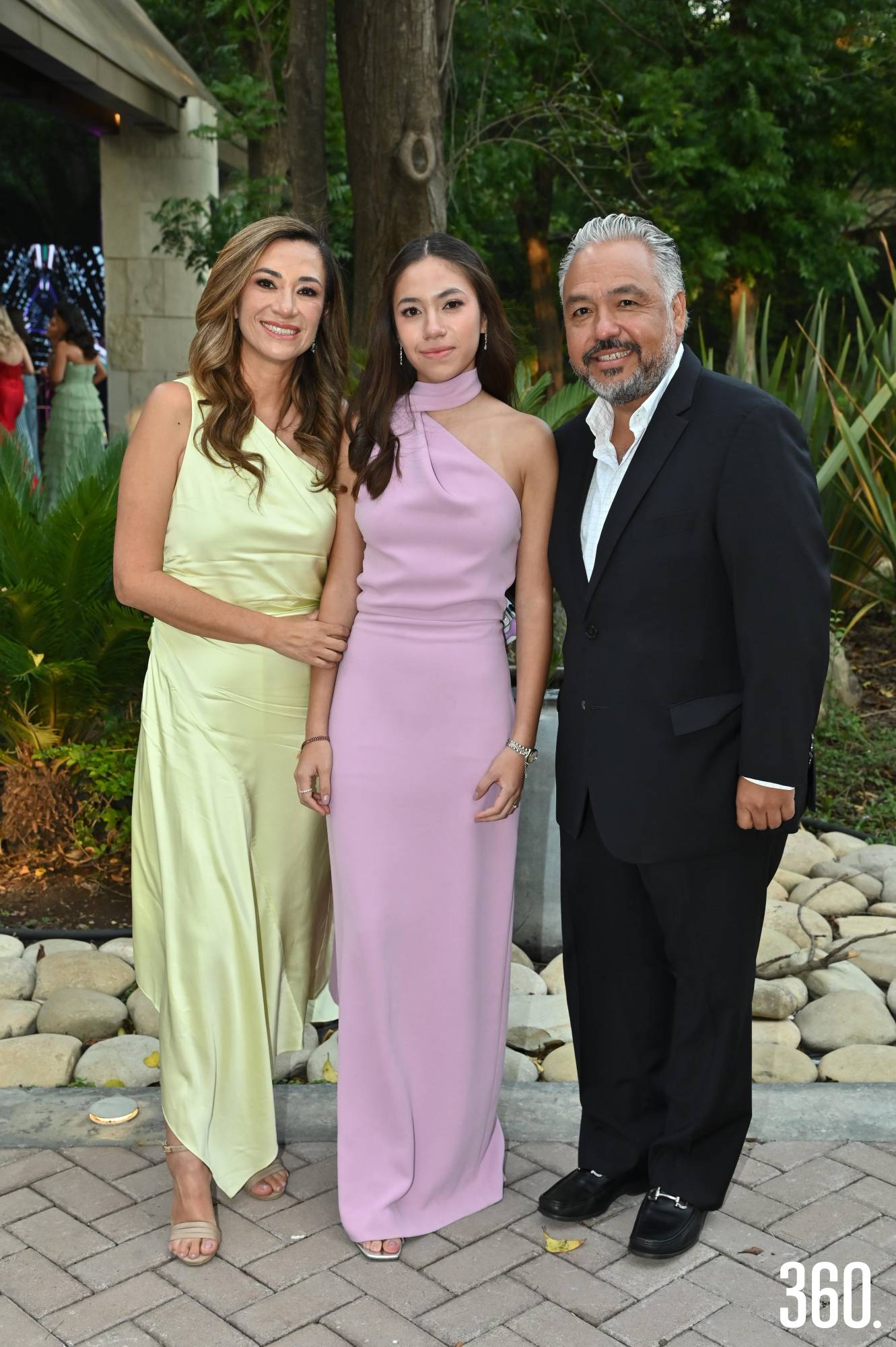 $!Maricarmen Flores, Nina Garcia y Mauro García.