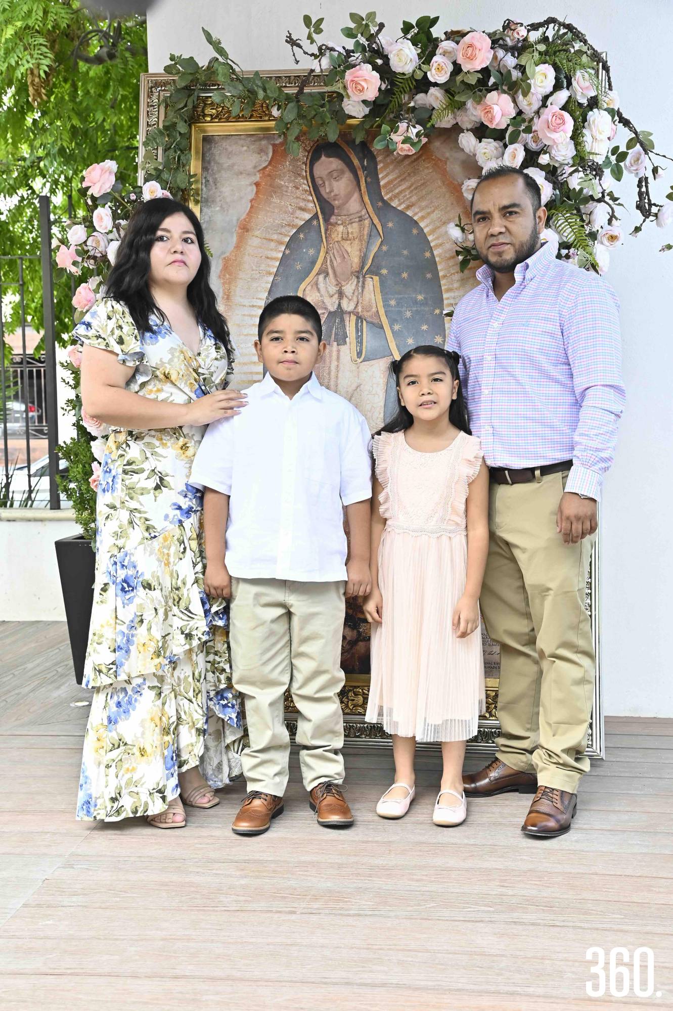 $!Fabiola de Martínez, Mateo Martínez, Sofía Martínez y Homero Martínez.