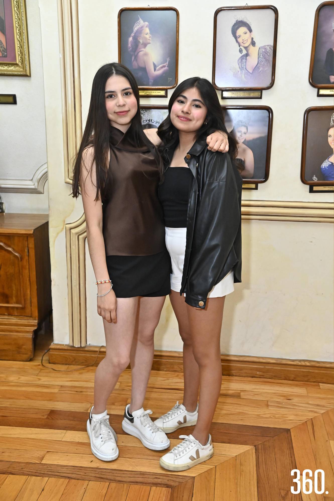 $!Regina Medrano y Elena Galán.
