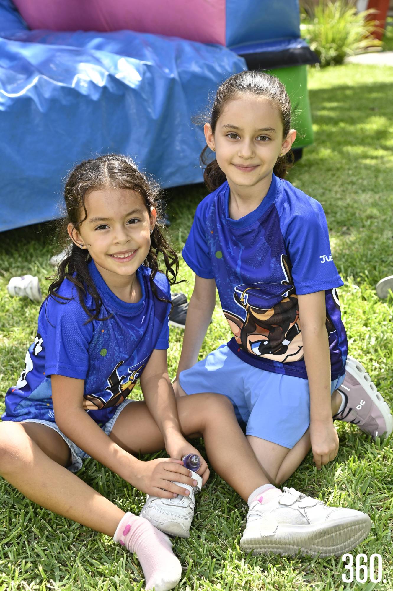 $!Alondra Hernández y Julia Arizpe.