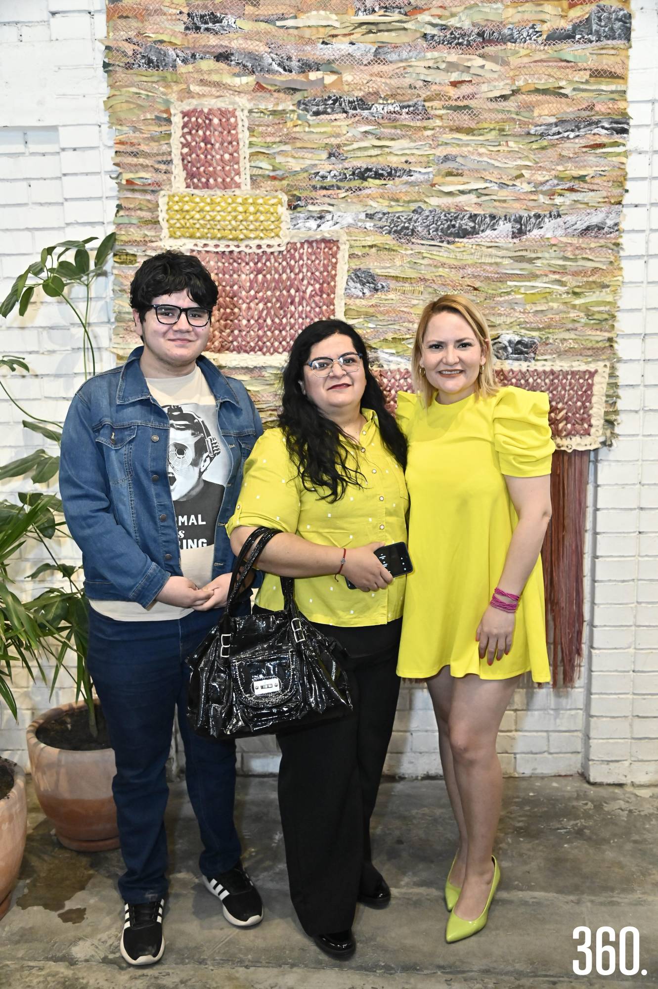 $!Adrian Iñaki, Cristina Villar y Liliana Quilantan.