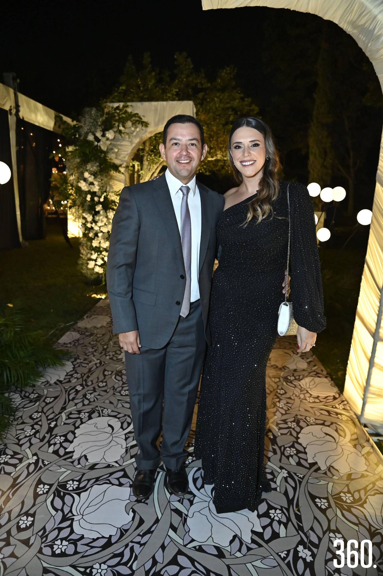 $!José Luis Pérez y Cristina Dávila.