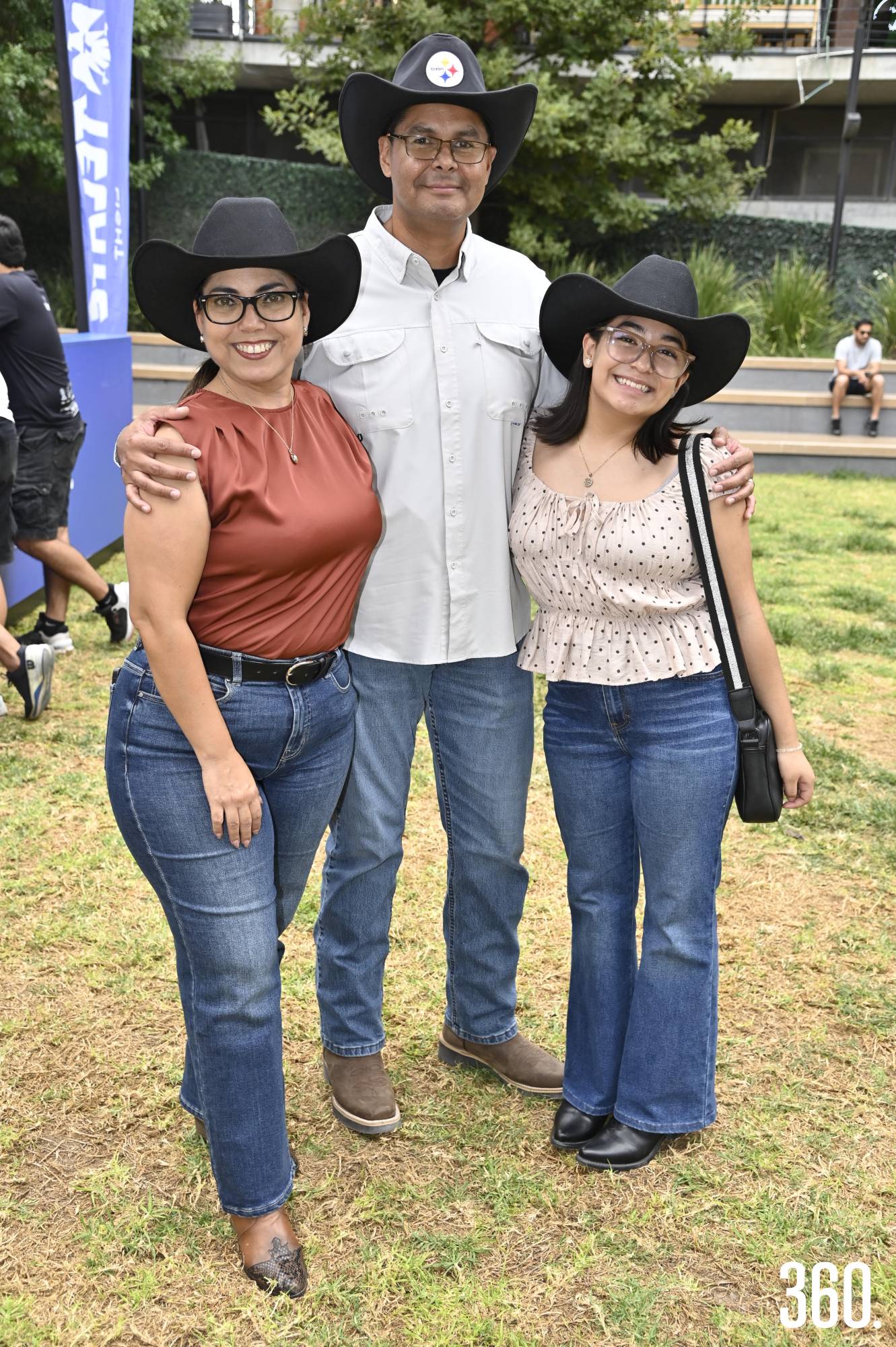 $!Gisela Burciaga, César y Sofía Ramos.