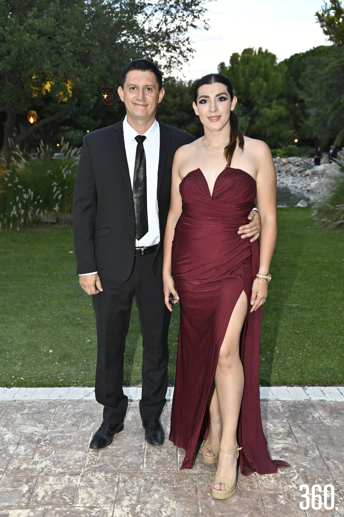 $!Omar Rivera y Tania Hinojosa.