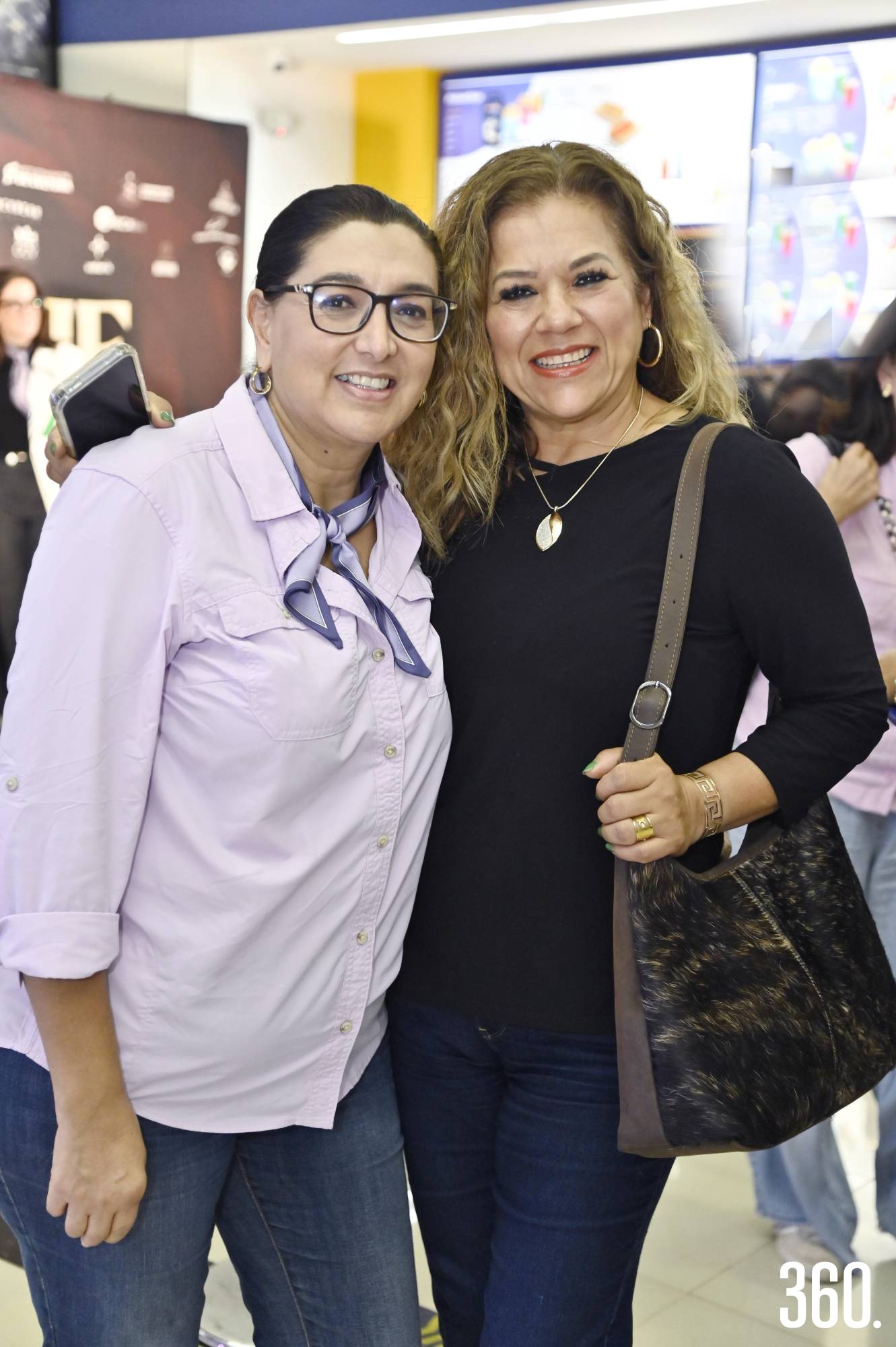 $!Gabriela Chávez y Mary Flores.