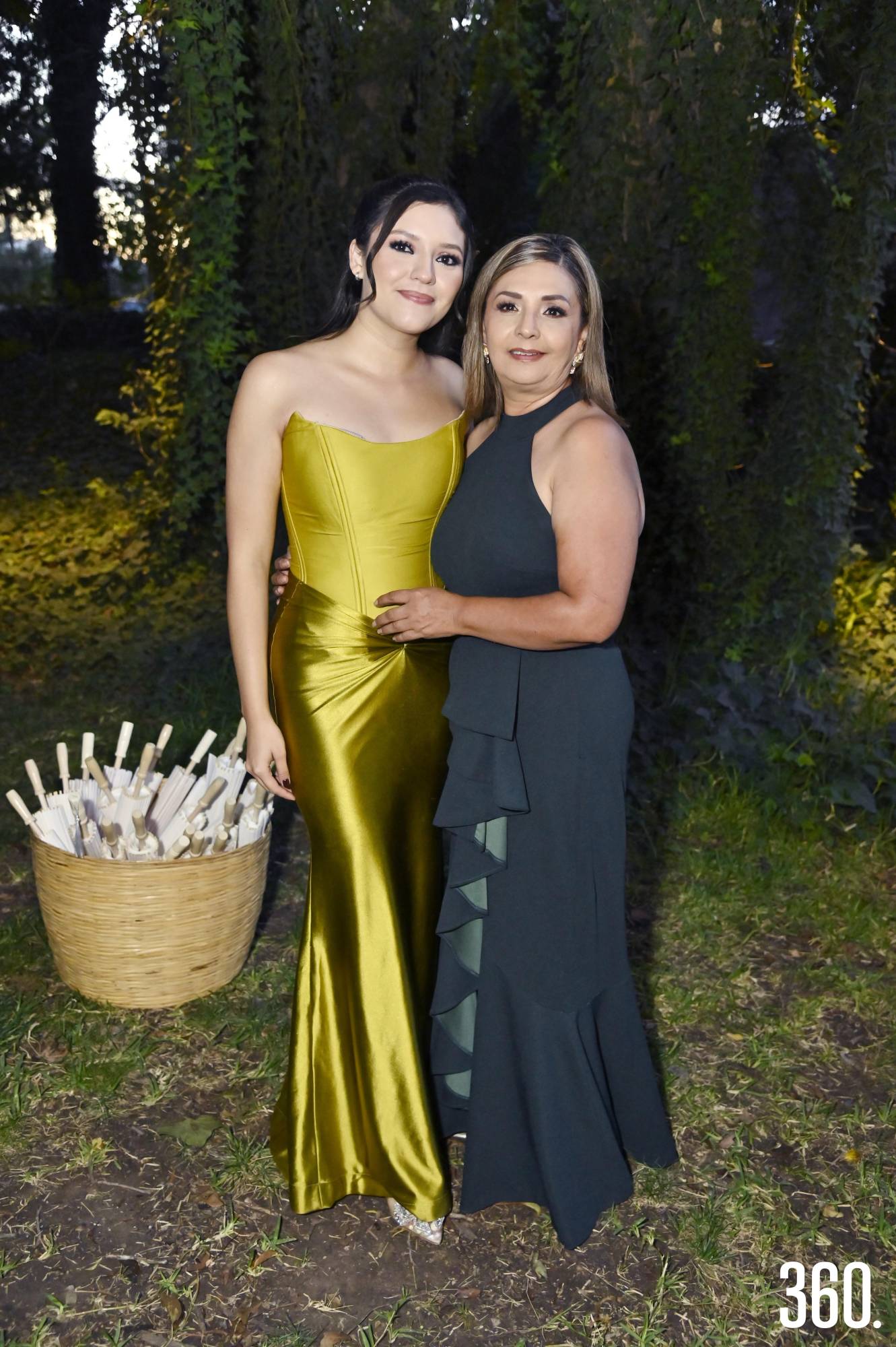 $!Velia y Aleida Rivera.