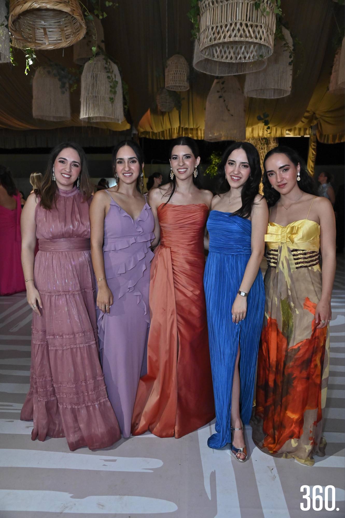 $!Lorena y Paola Elizondo, Rocío Argüelles, Vanessa y Daniela Elizondo, y Mayela Páez.