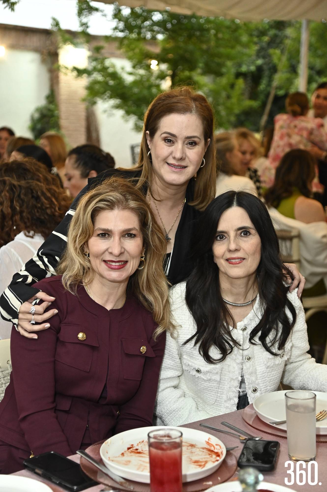 $!Ana Lucía Garza de Cárdenas, Gabriela Rodríguez y Sonia Charvel.