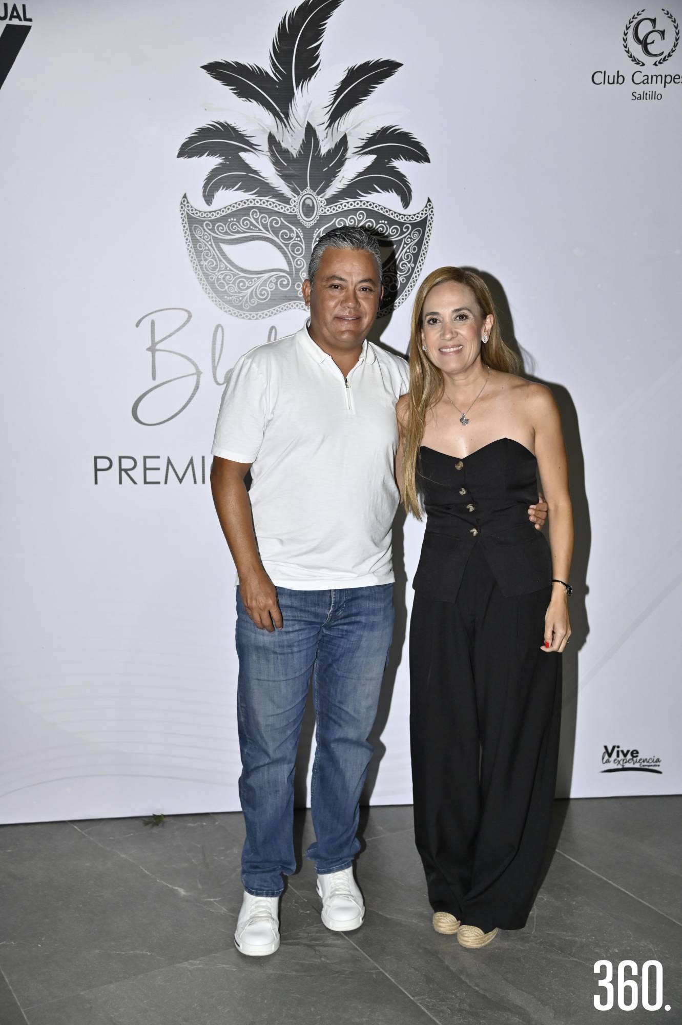 $!Álex Herrera y Gaby García.