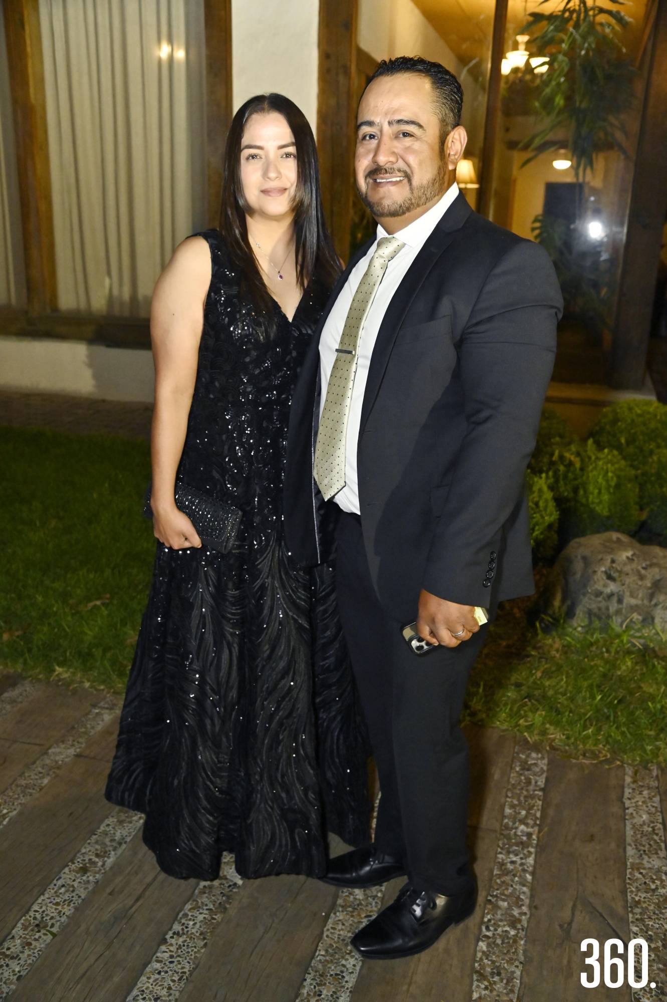 $!Luz Elena Álvarez y César Torres.