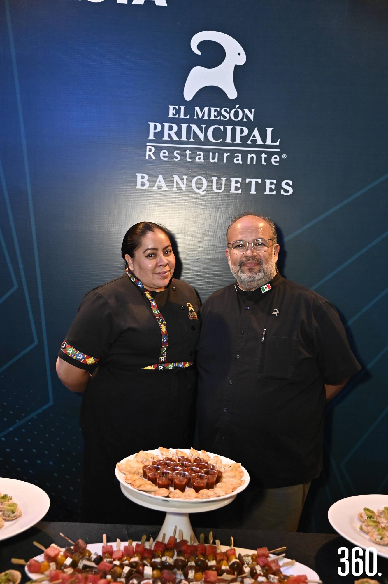 $!Chef Esmeralda y Chef Willie del Mesón Principal.