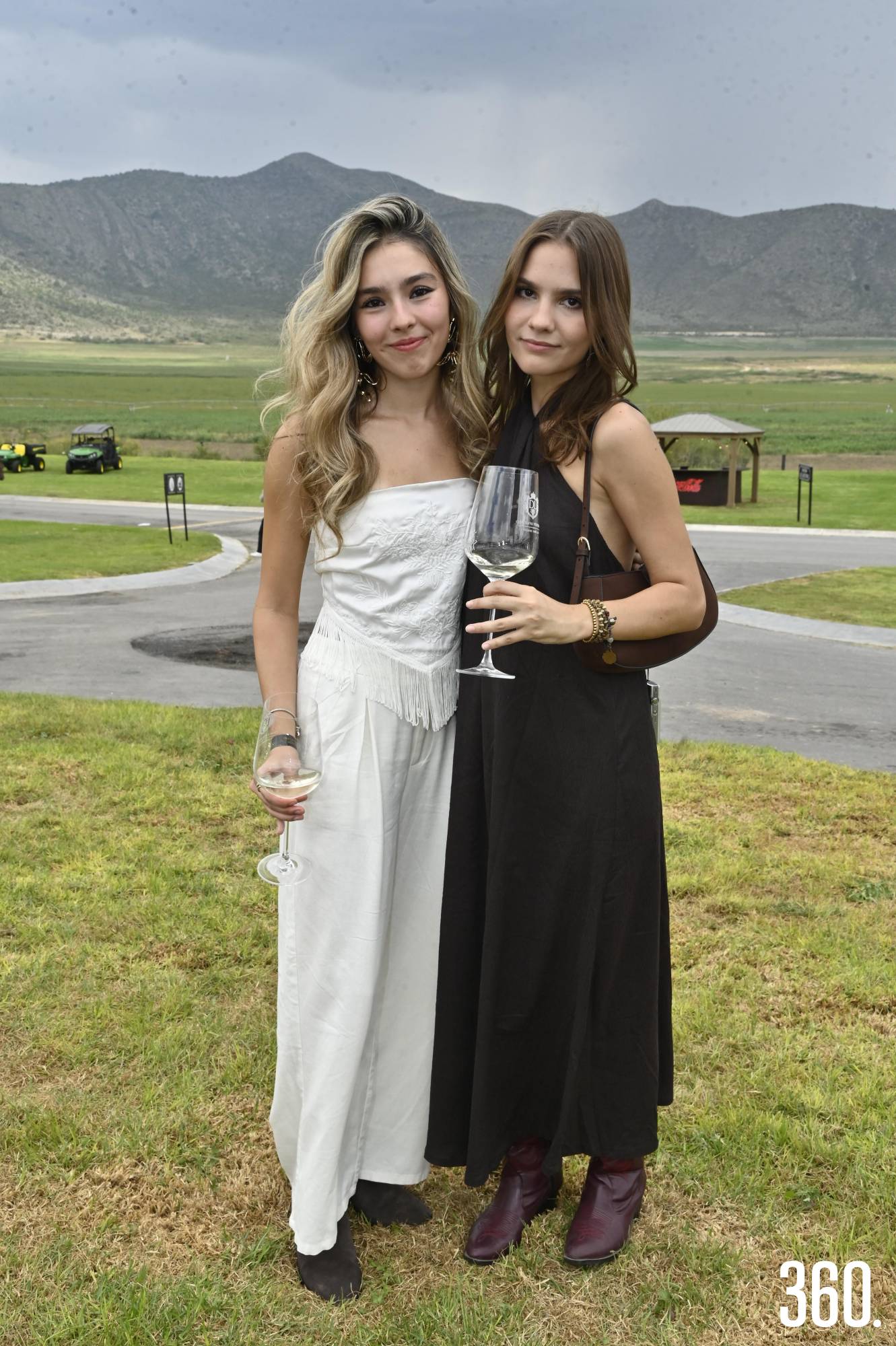 $!Adriana Vela y Daniela Lorenzo.