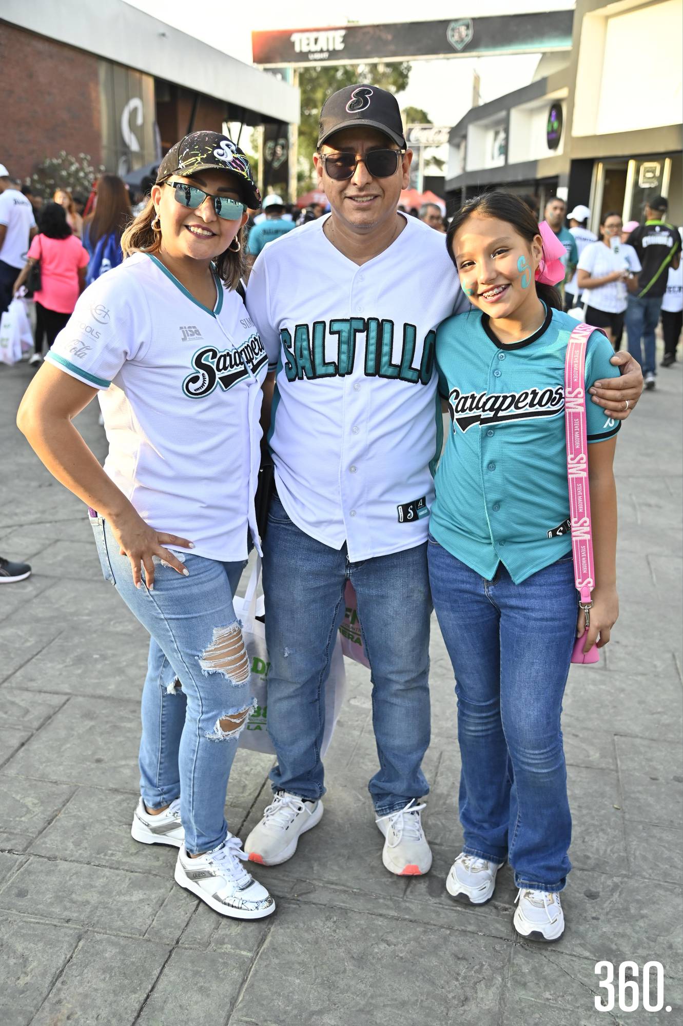 $!Yolanda Escalante, Abraham y Marily Padilla.