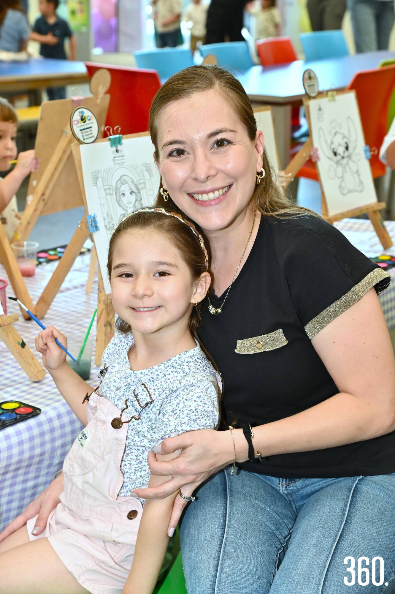 $!María Fernanda Flores y María Jimena de la Peña.