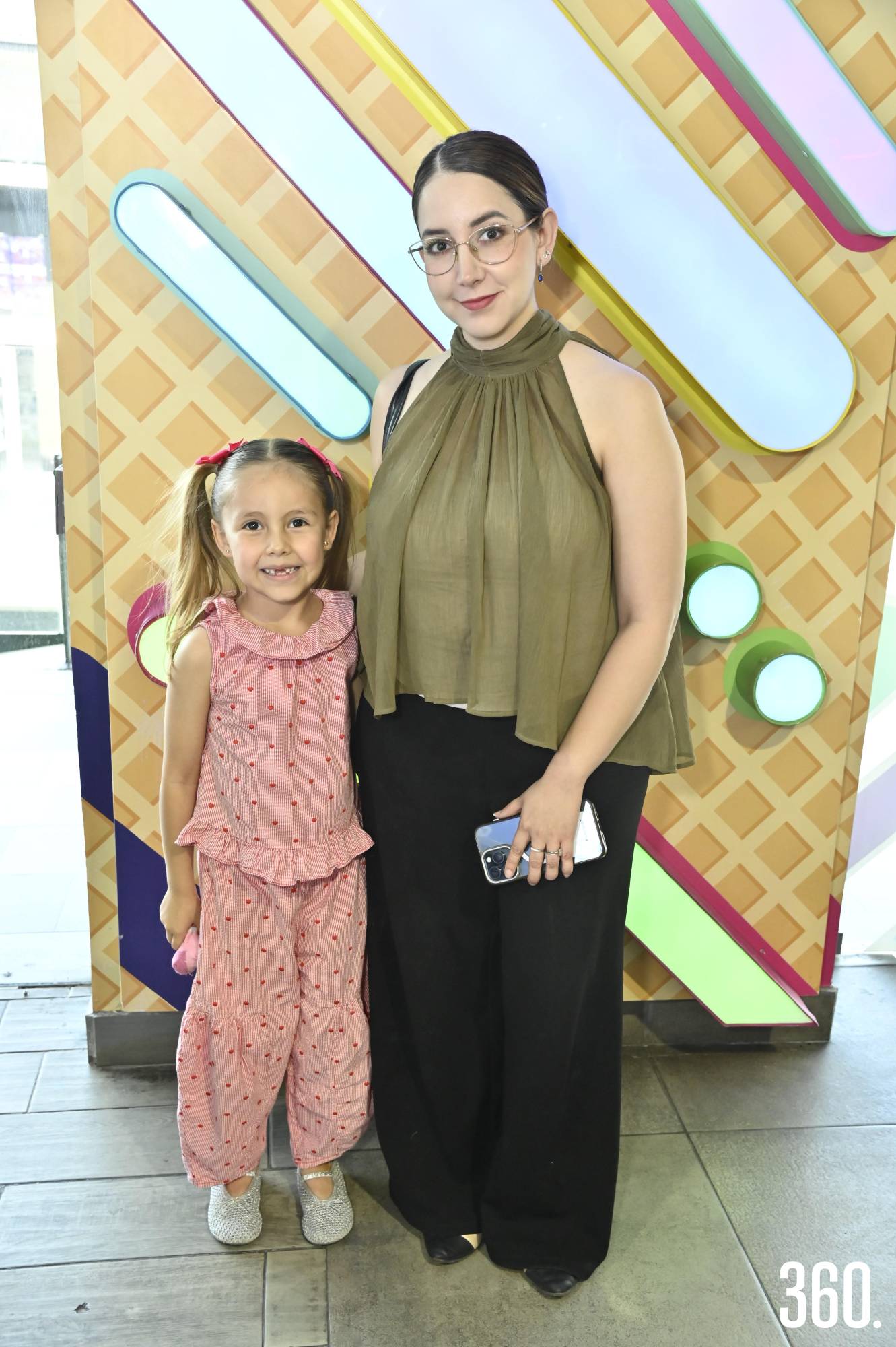$!Ana Paula Serrano y Bárbara Canales.