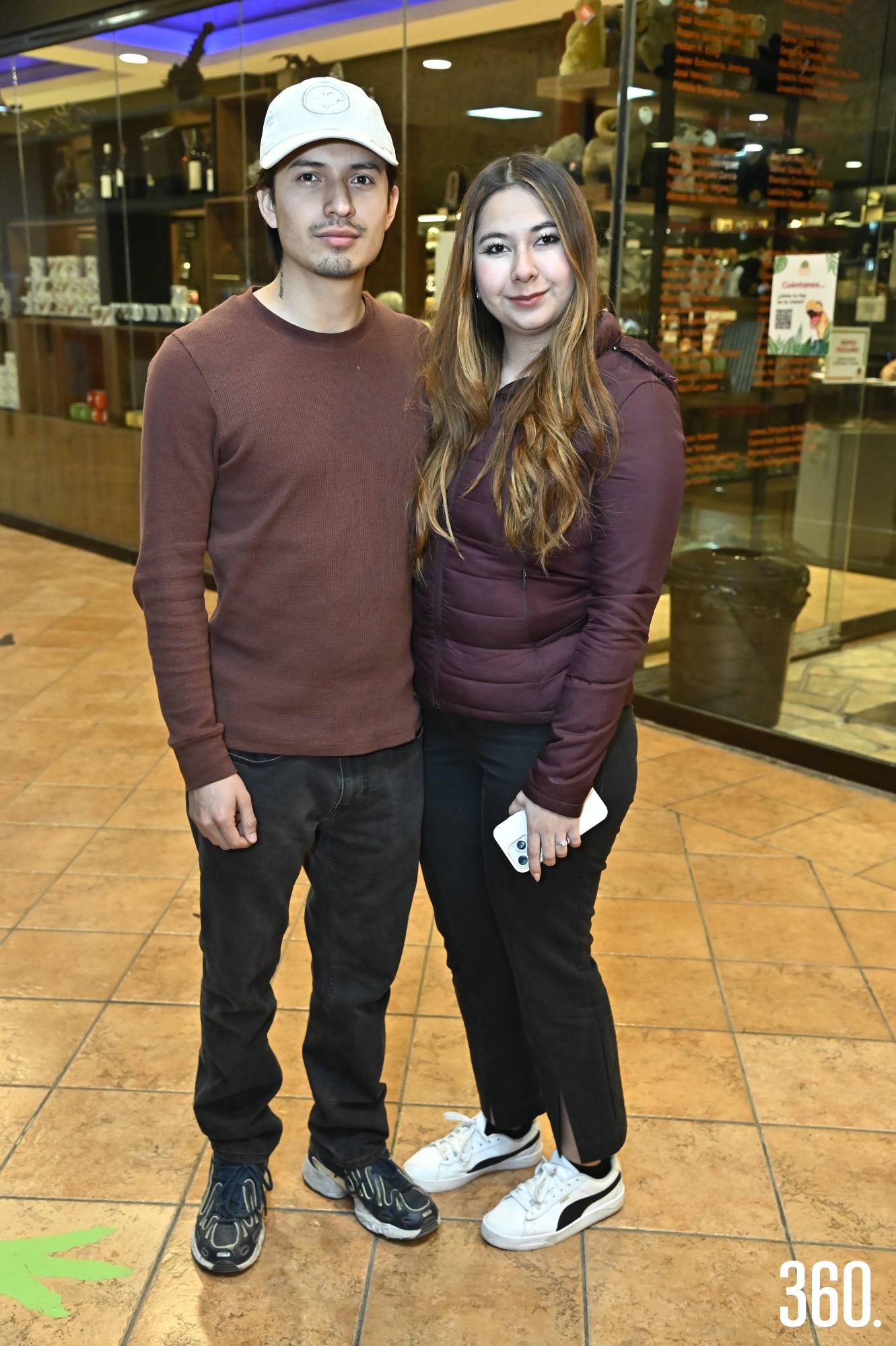 $!Alejandro Morales y Alexa Flores.