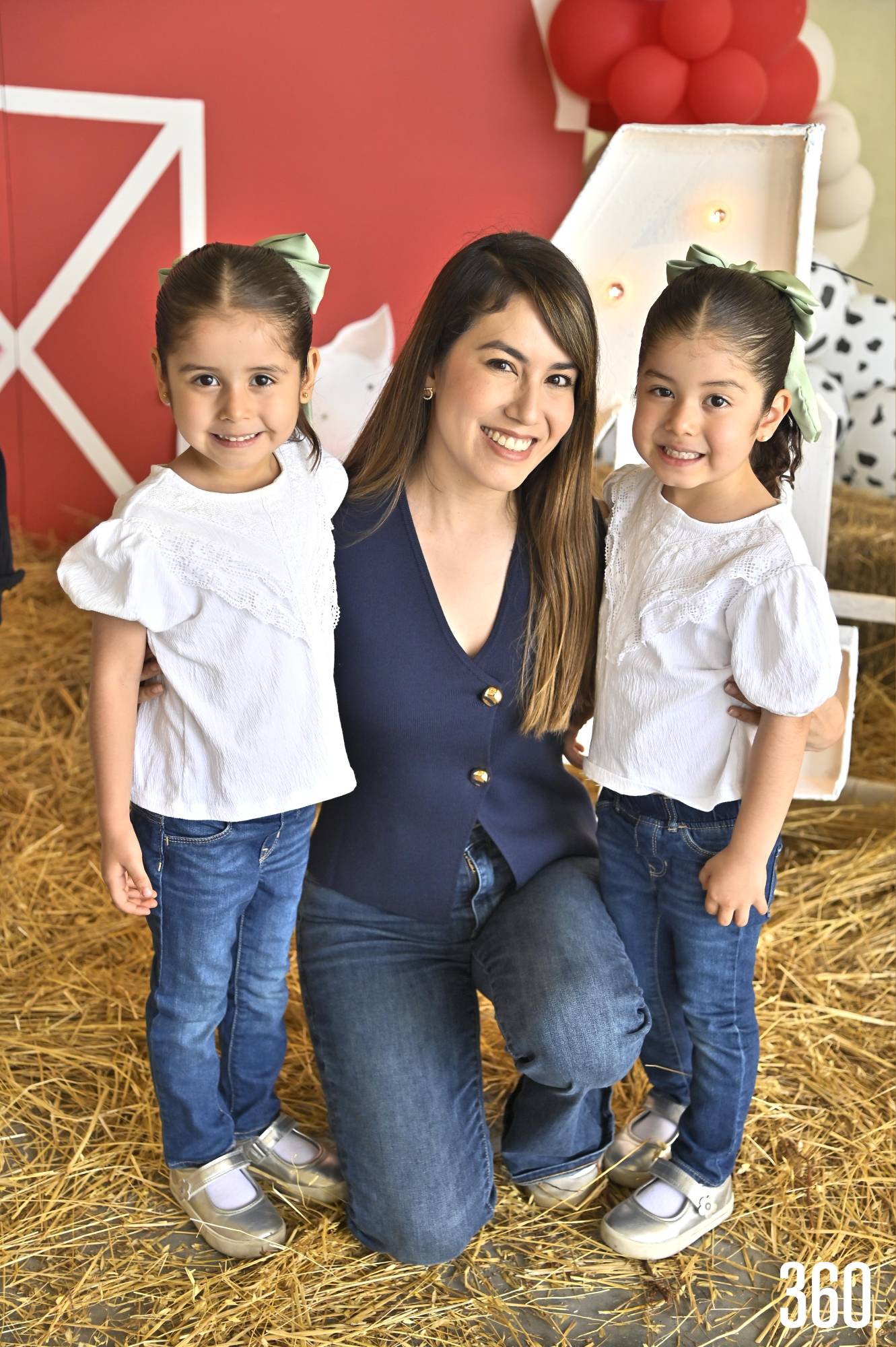 $!Cecilia Cortez con Victoria y Regina Alba.