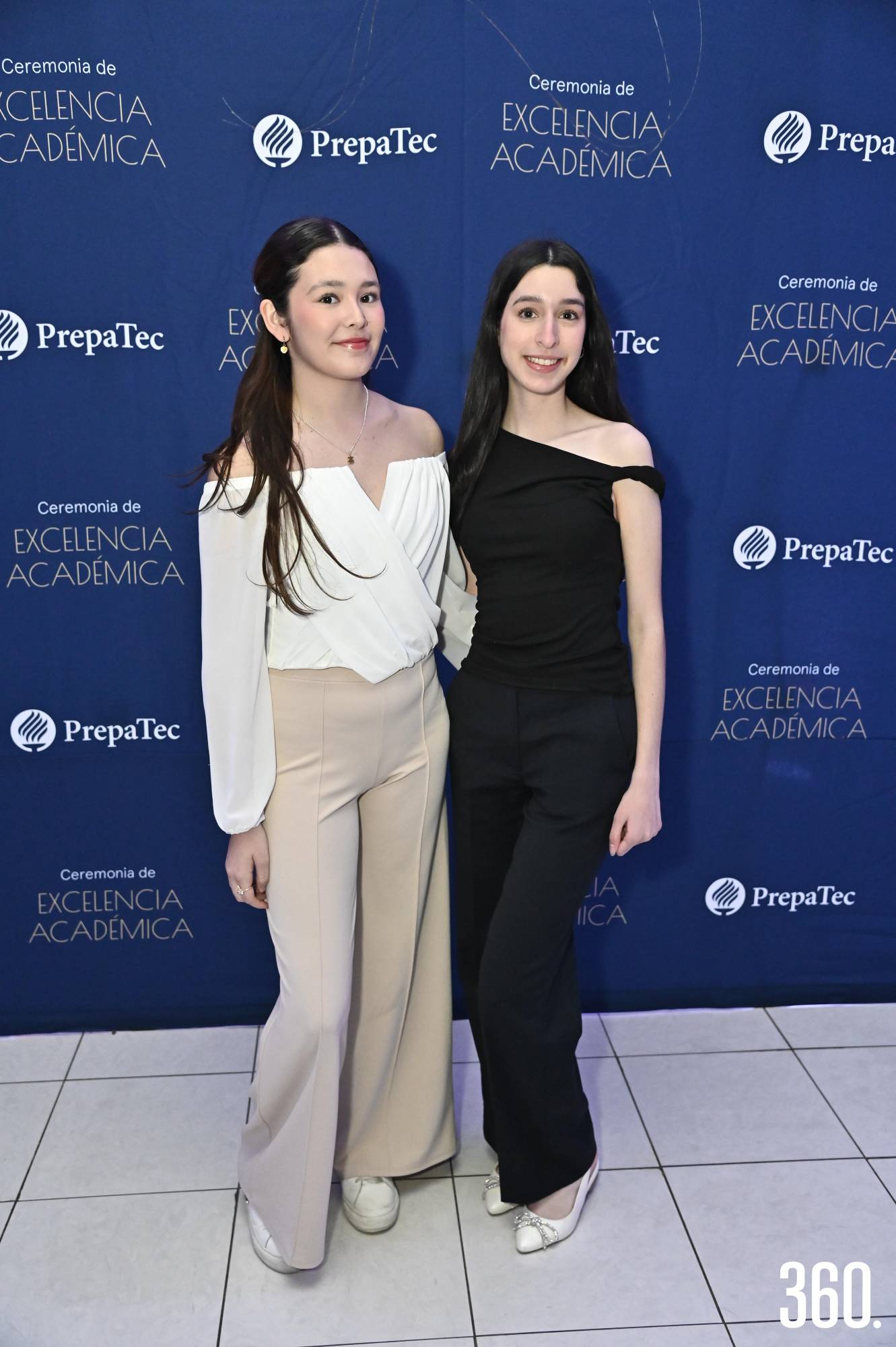 $!Lucía Ruiz y Cecilia Montemayor.