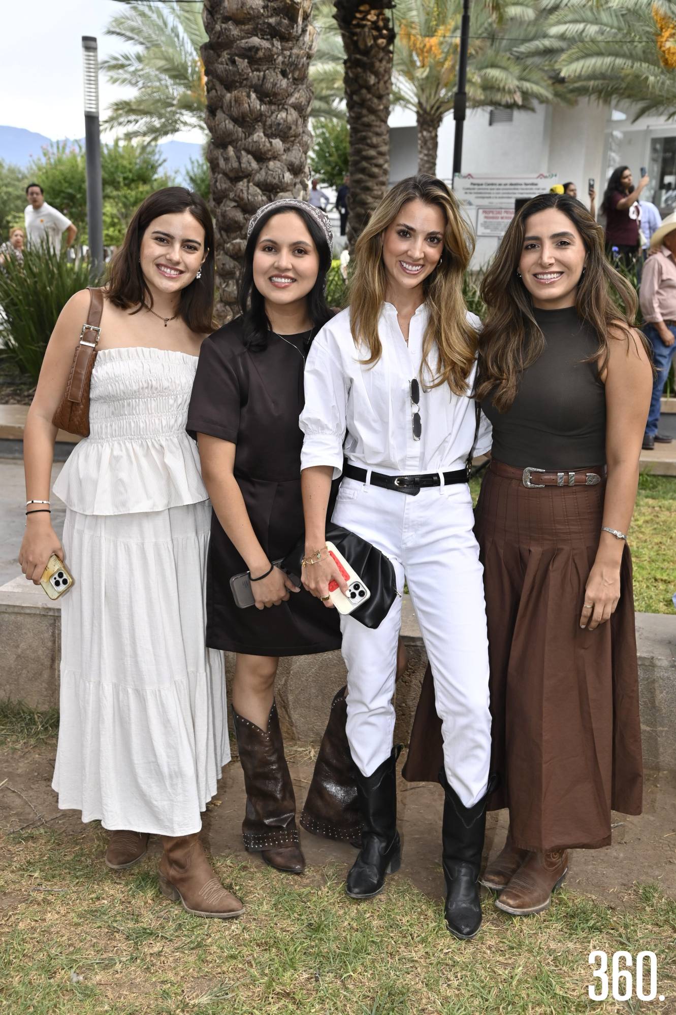 $!Fer De Nigris, Sofía Zamora, María López y Bárbara Arizpe.