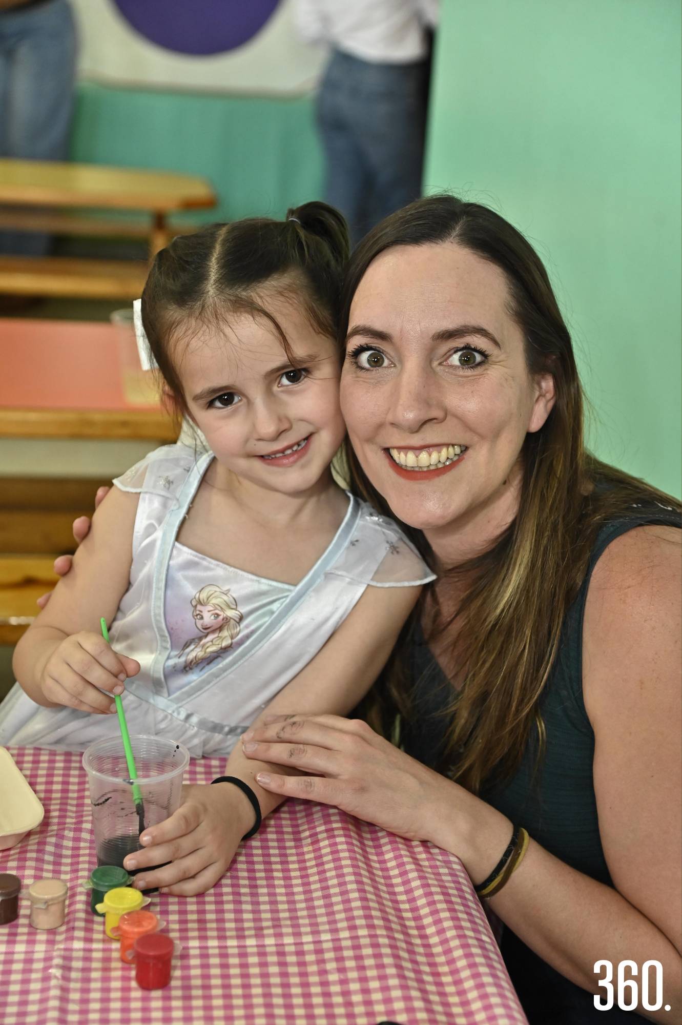 $!Ana Sofi del Bosque y Marcela Sadurni.