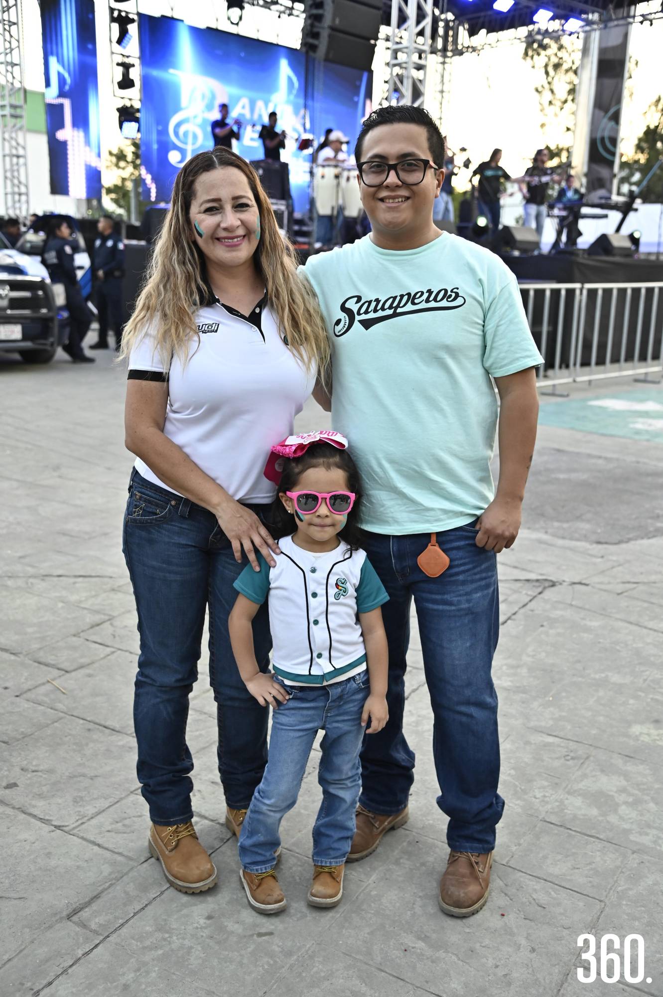 $!Pamela Ochoa, Regina y Jesús Ríos.