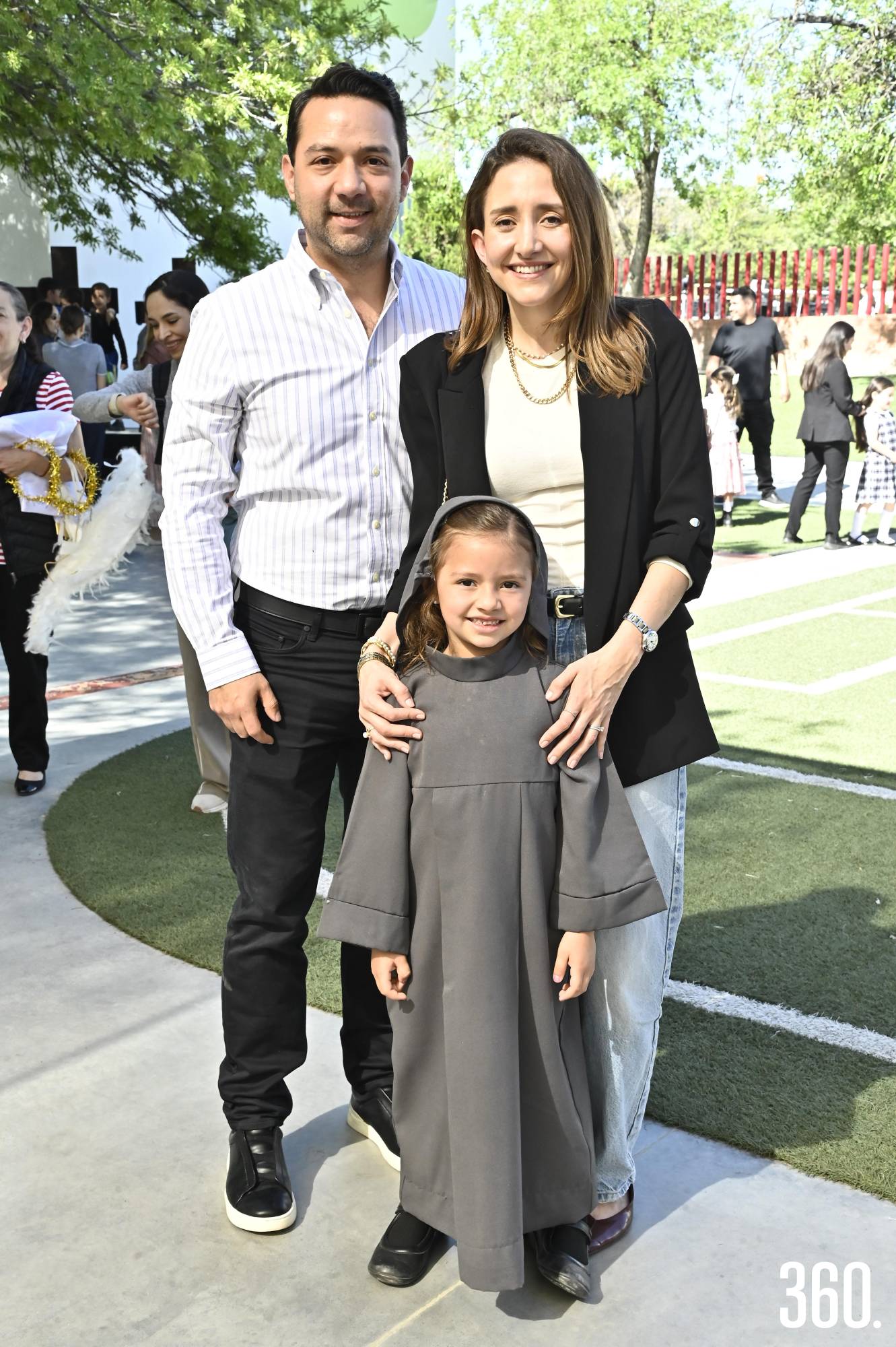 $!Gerardo López, Lorena Elizondo y Loretta López.