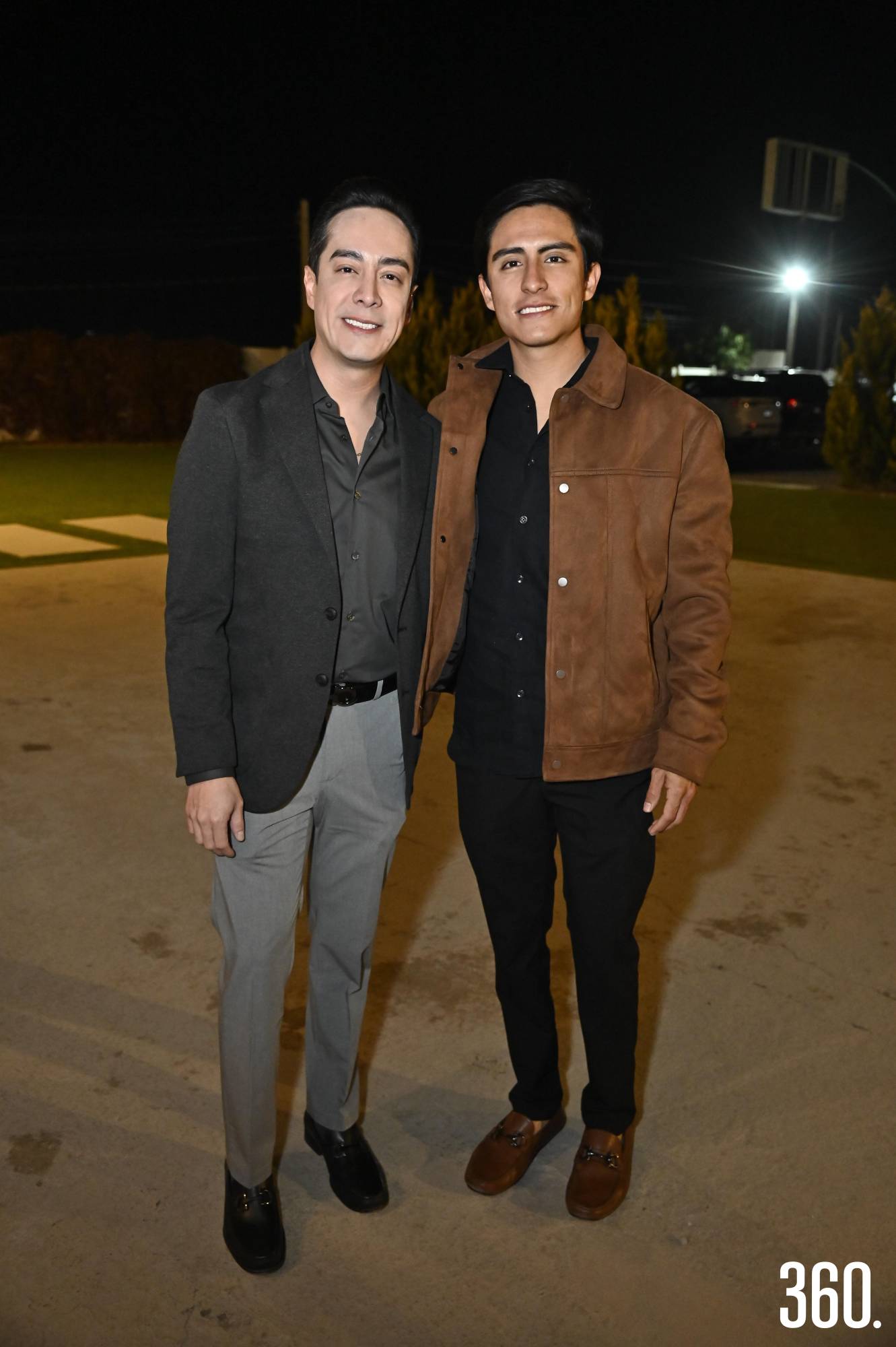 $!Héctor con su hermano Ricardo Torres.