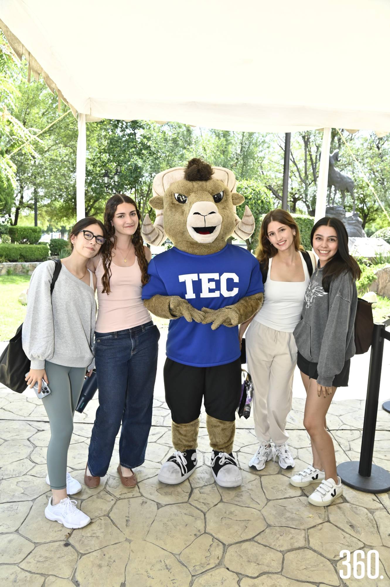 $!Mariana Mellado, Mariana Rodríguez, Teus, Valeria Aldape y Paulina López.