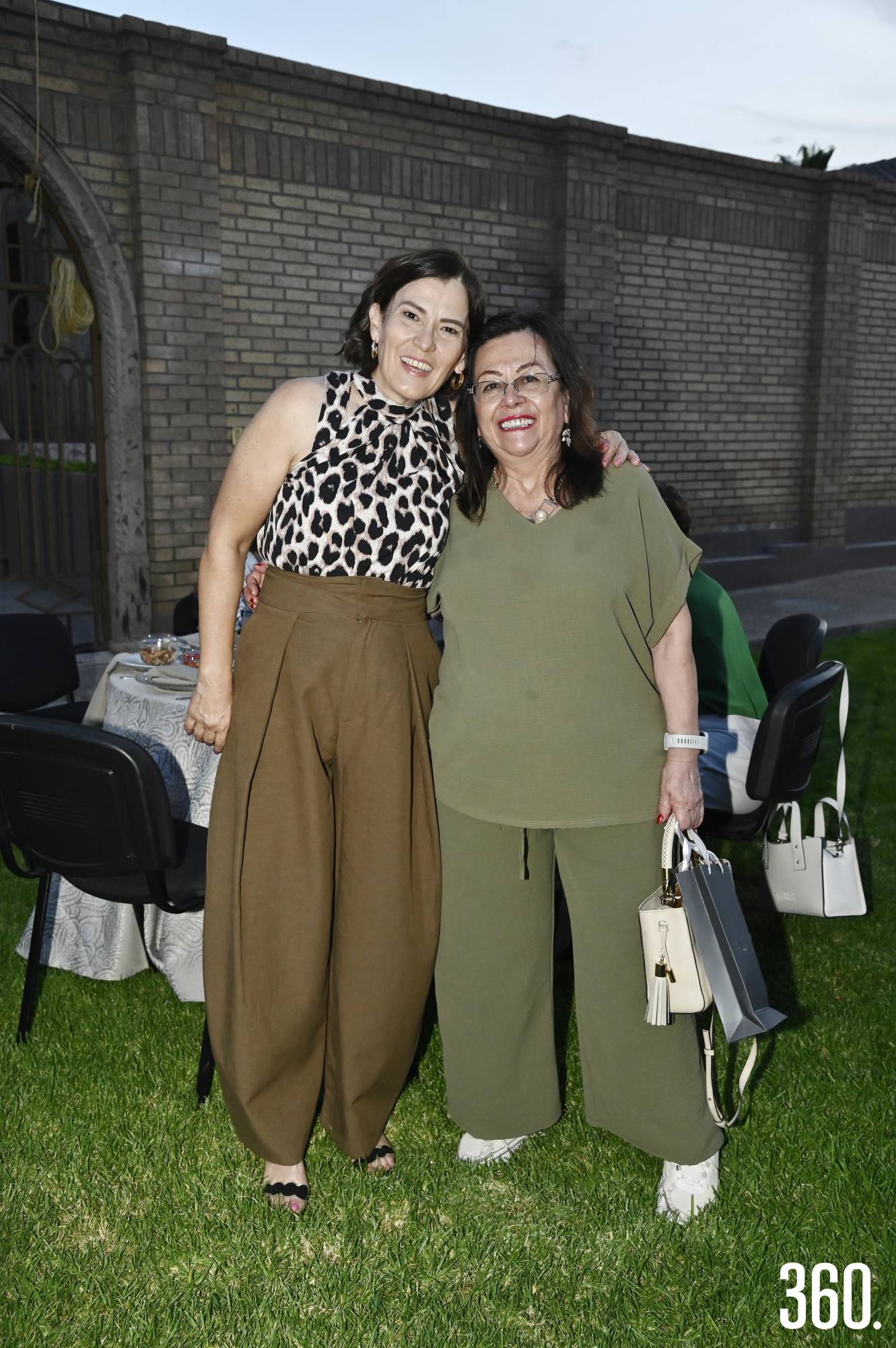 $!Rosy Reyes y Carmen Cabello.