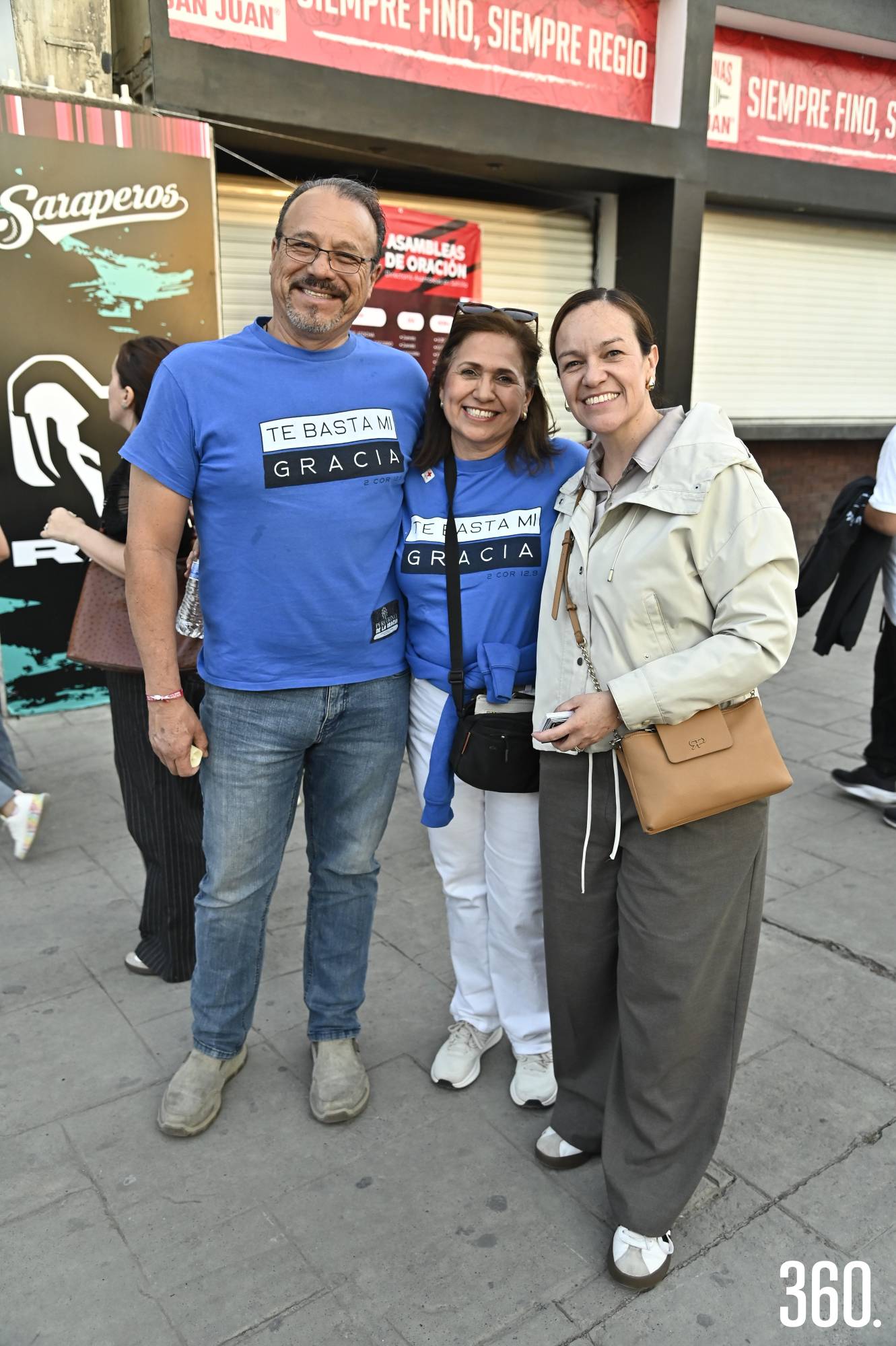 $!Arturo Sosa, Tere Méndez y Ale Ramírez.