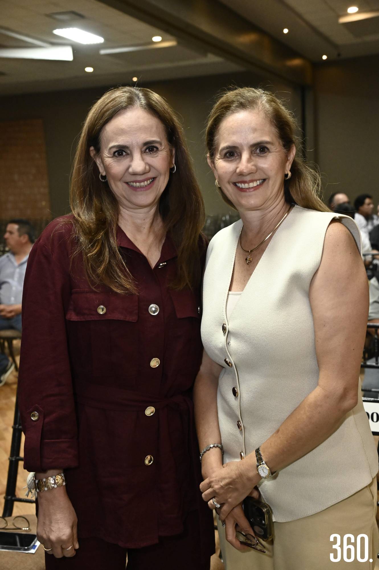 $!Silvia y Liliana de la Peña.
