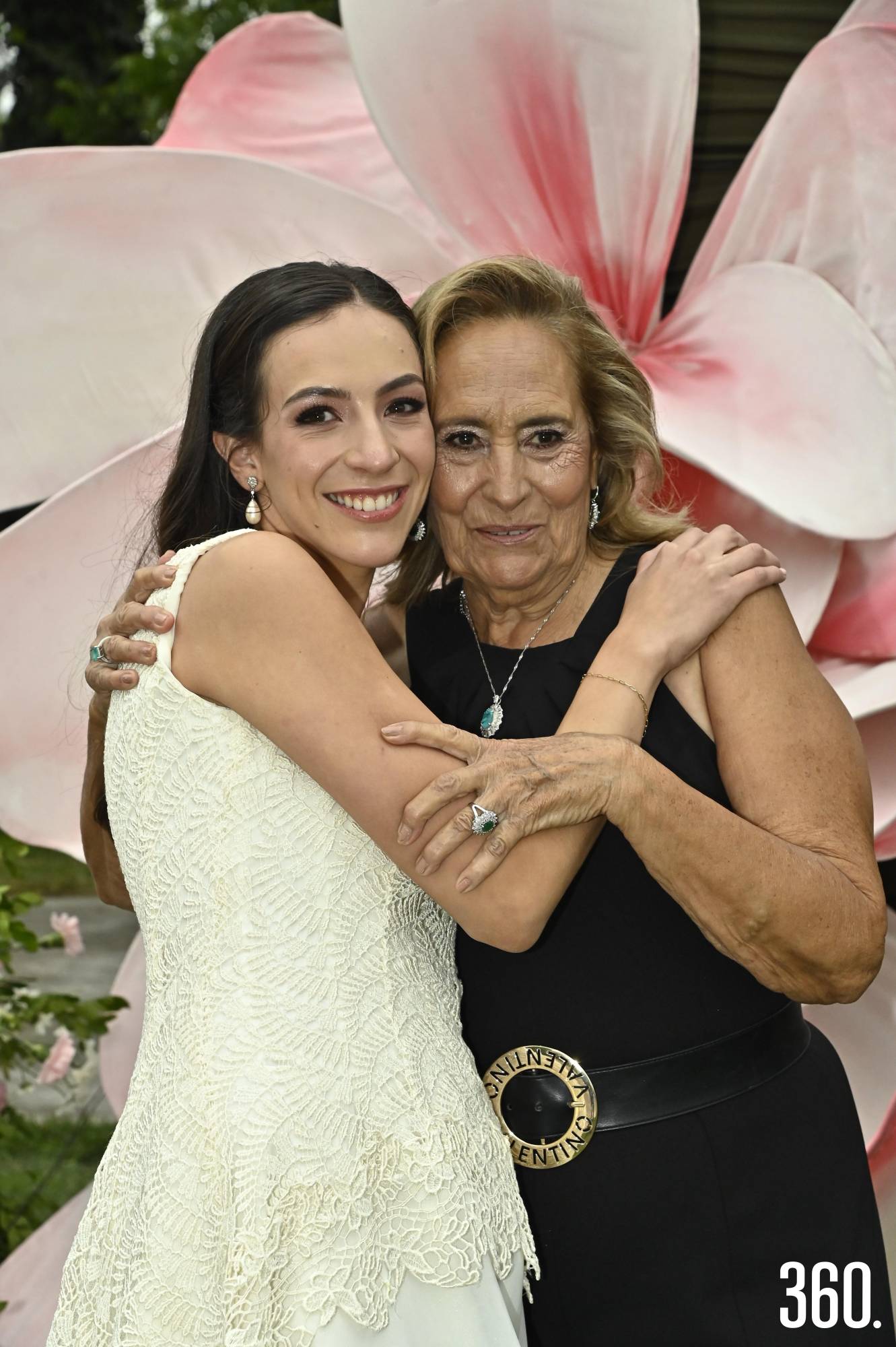 $!Paola Ortega y Rosy de Siller.