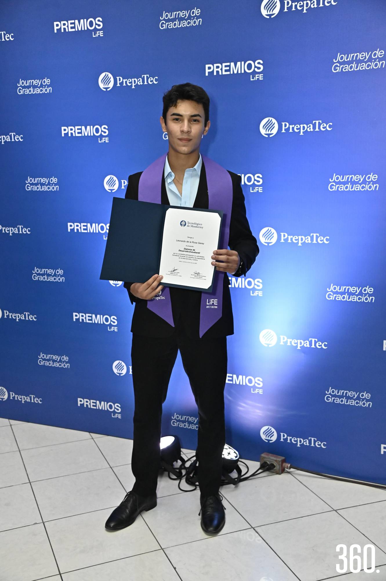 $!Leonardo de la Rosa.