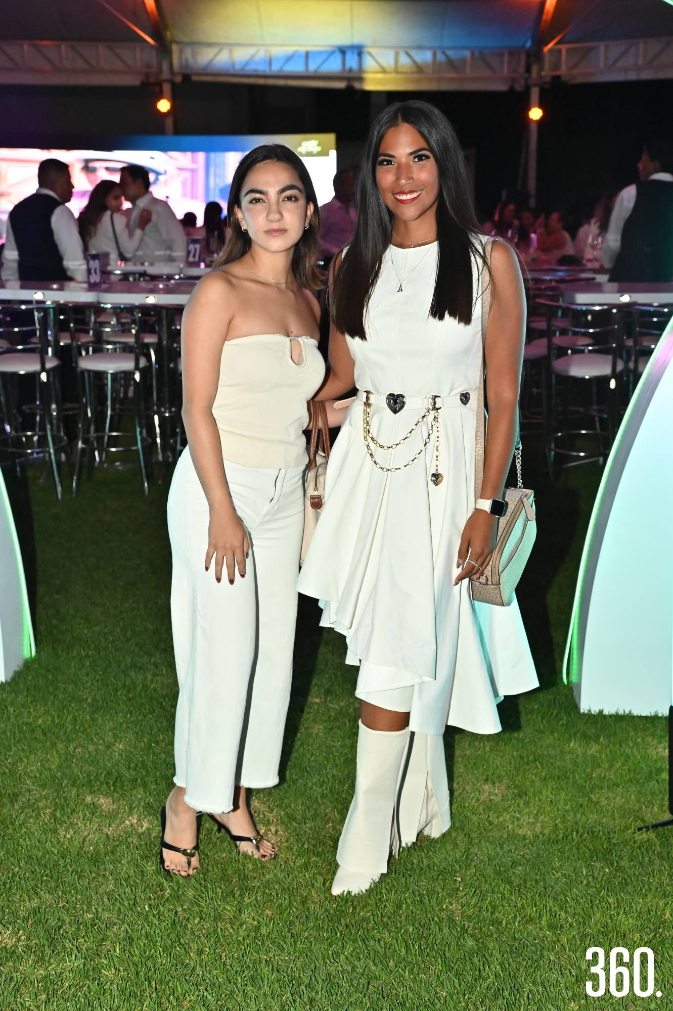 $!Verónica Gutiérrez y Aranza Sánchez.