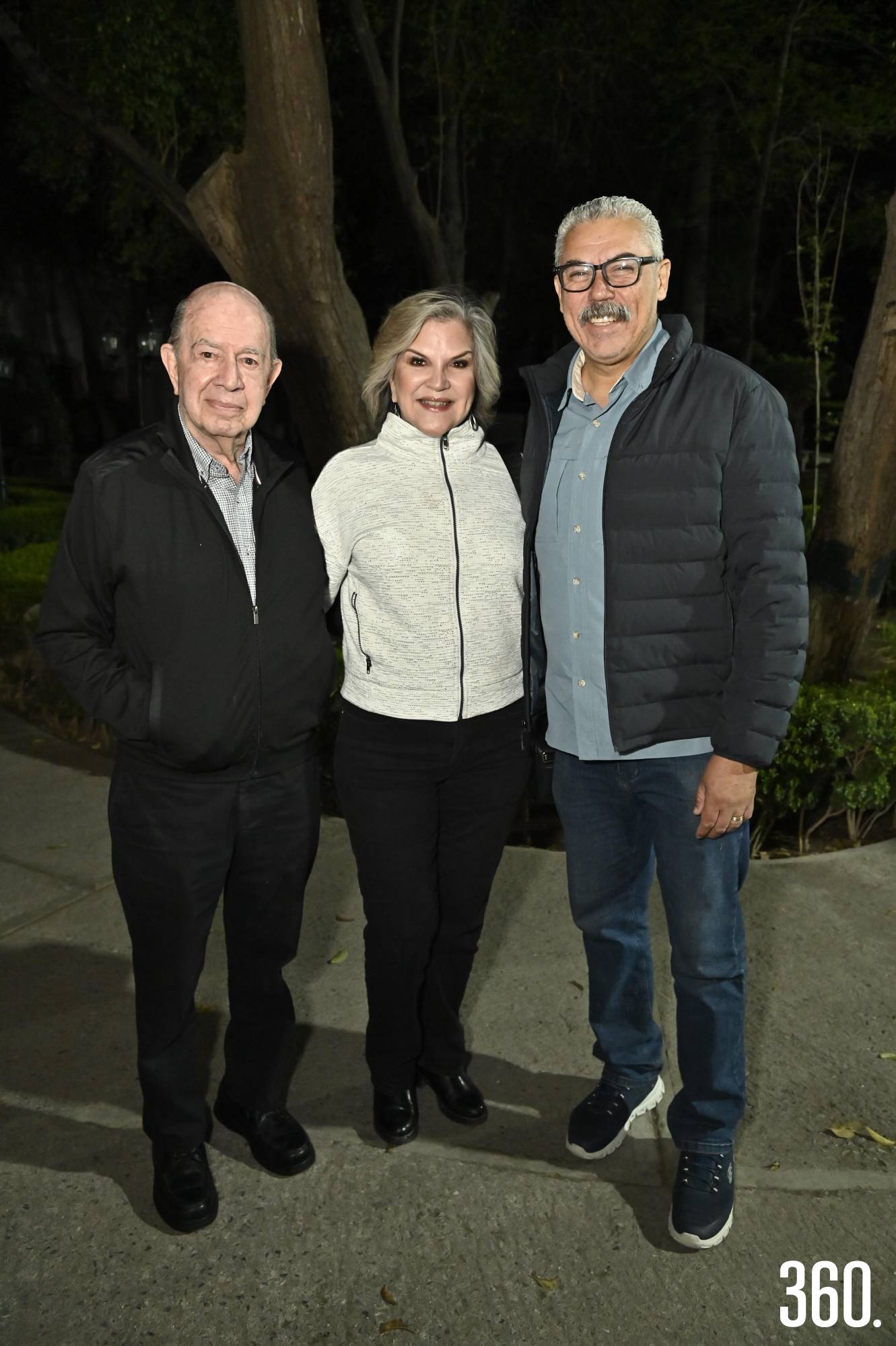 $!César y Leti Rodarte y Sergio Salazar.