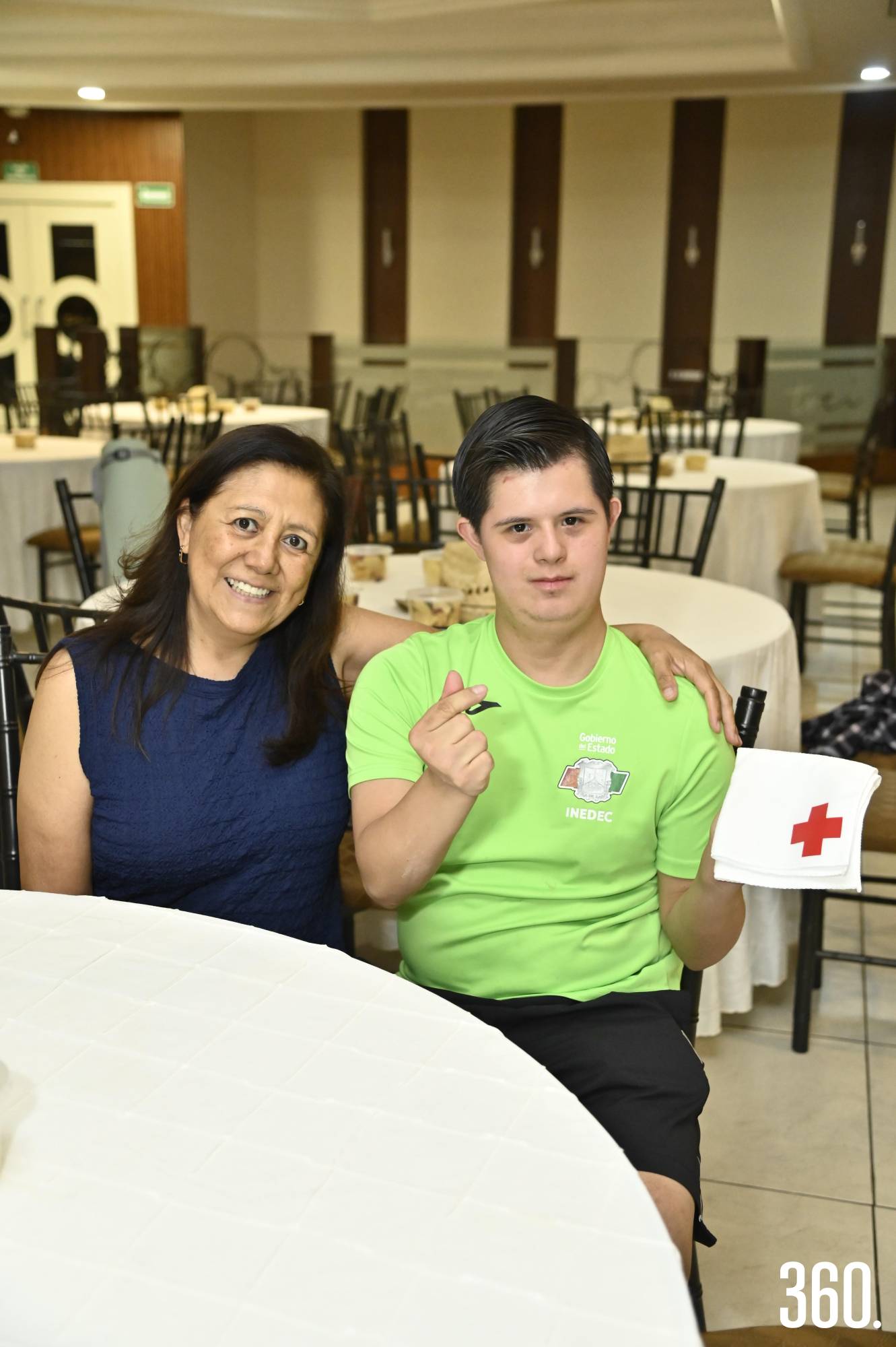 $!Olga Crespo y Mario Frías.